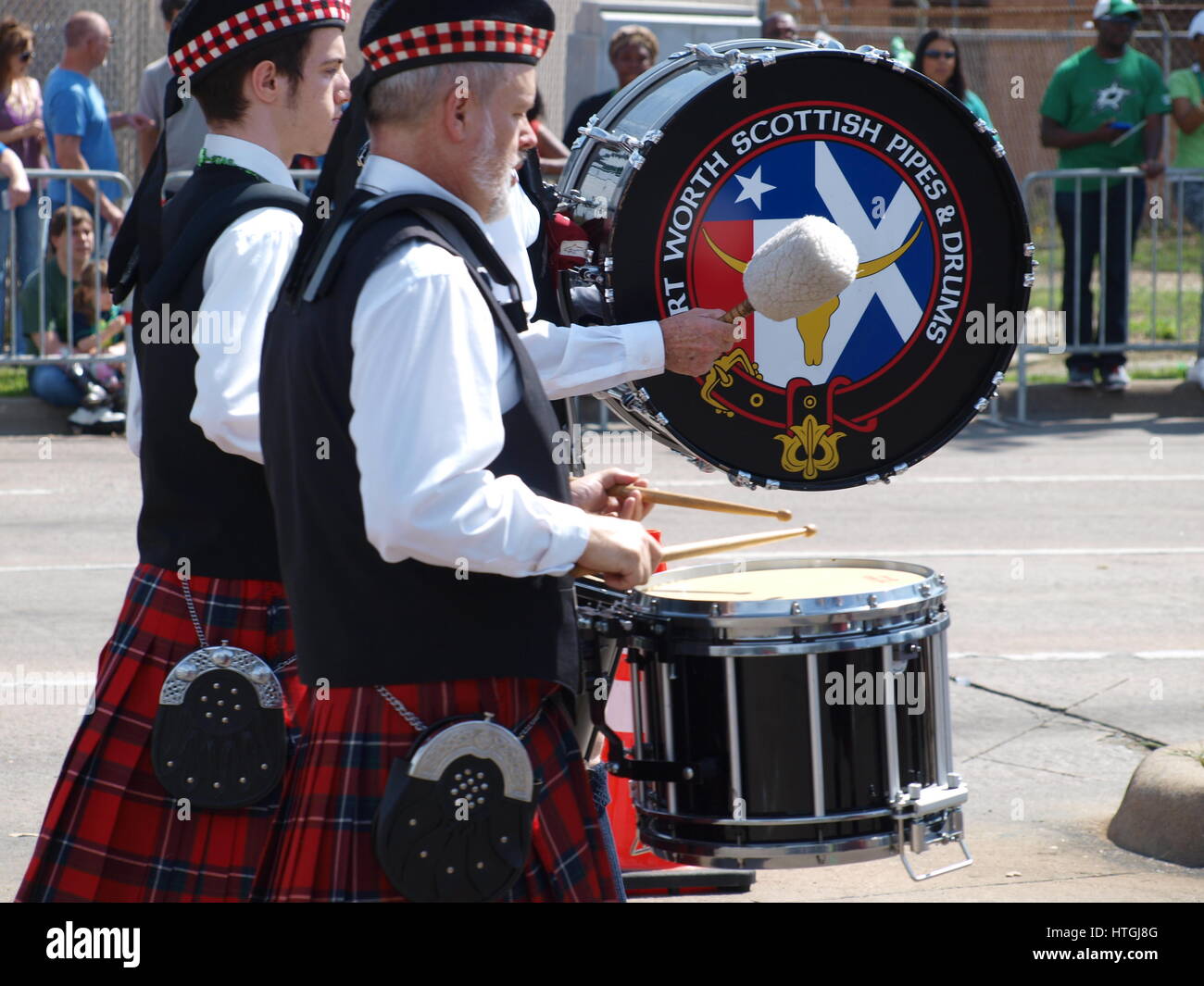 Dallas, US 11th March 2017. The annual Dallas St. Patrick's Parade stepped off today with former Dallas police chief, David Brown as Grand Marshal.  Credit: dallaspaparazzo/Alamy Live News Stock Photo
