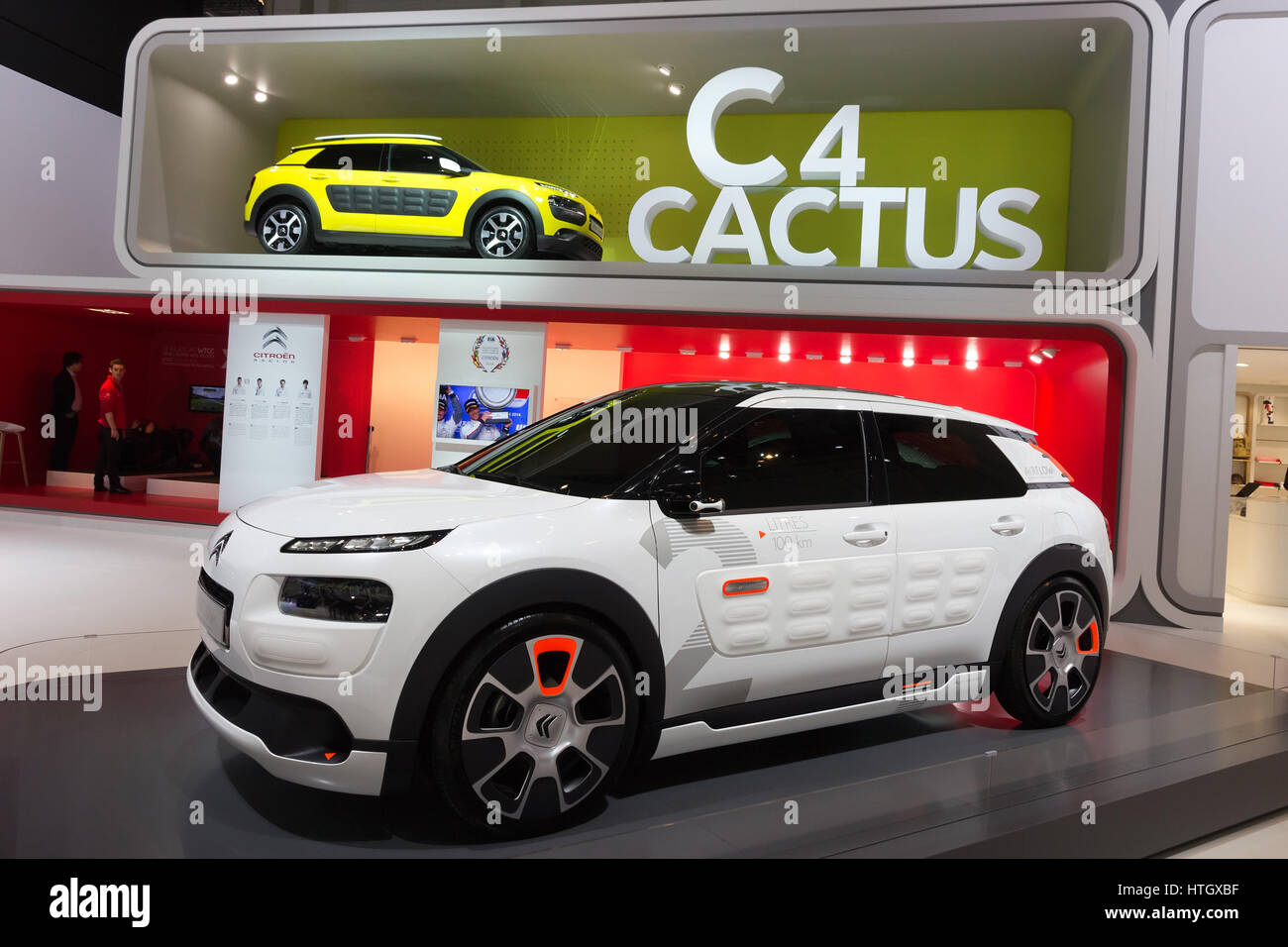 Geneva Switzerland March 4 15 Citroen C4 Cactus At The 85th Stock Photo Alamy