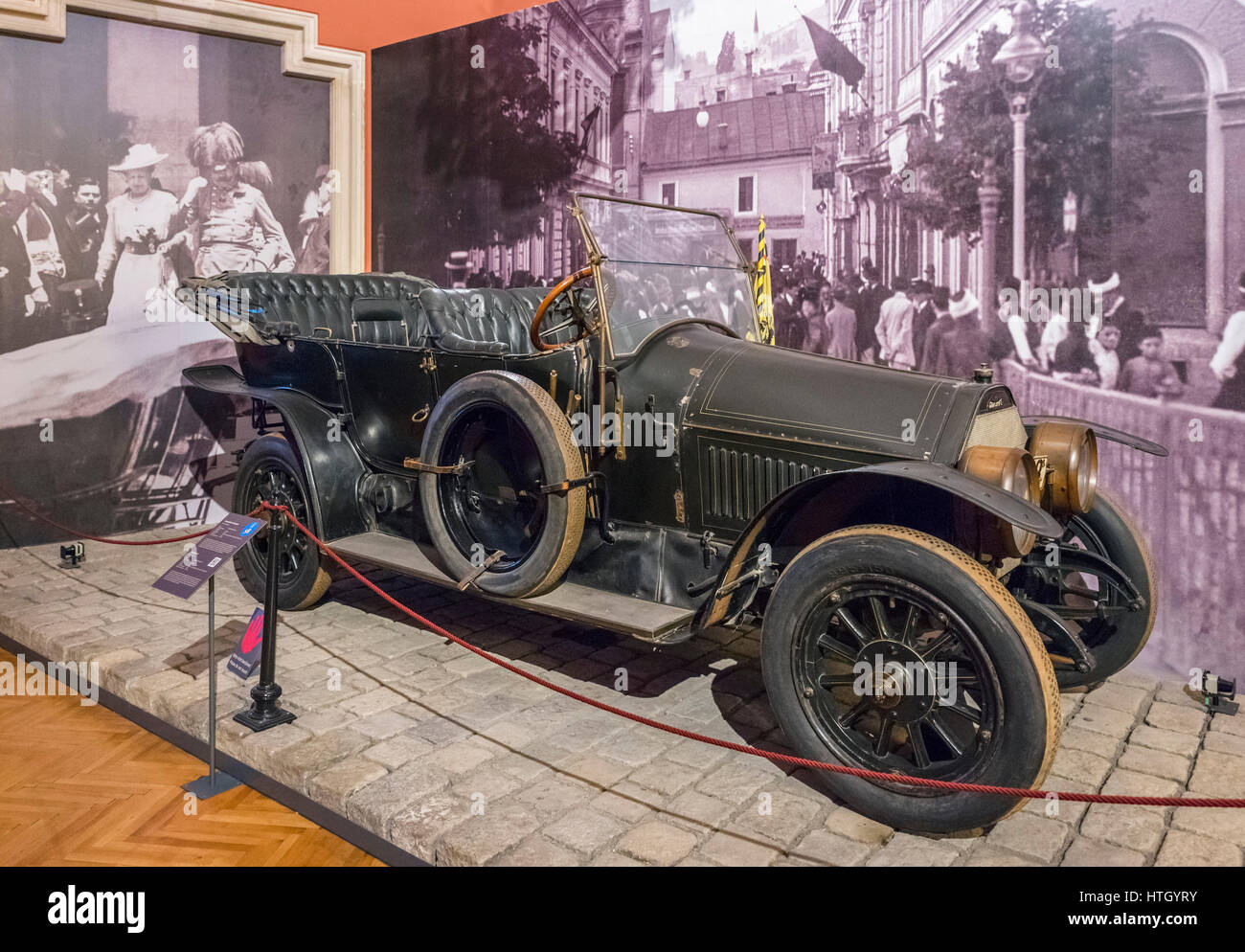 Car in which Archduke Franz Ferdinand was travelling when he was assassinated by Gabriel Princip in Sarajevo on 28th June 1914, Heeresgeschichtliches Museum, Vienna, Austria Stock Photo