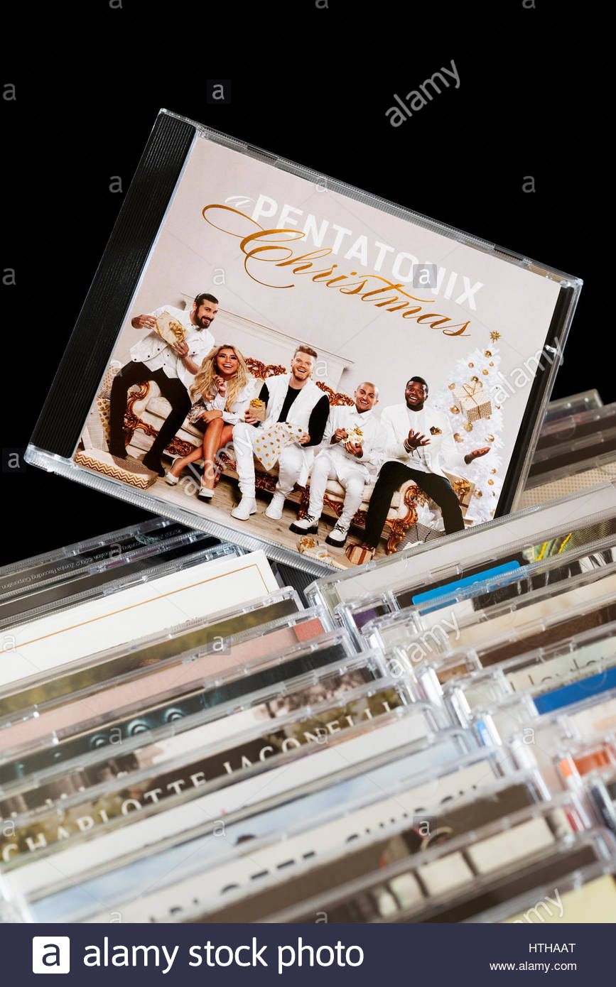 A Pentatonix Christmas 2016 Pentatonix Cd Being Chosen From Among Stock Photo Alamy alamy