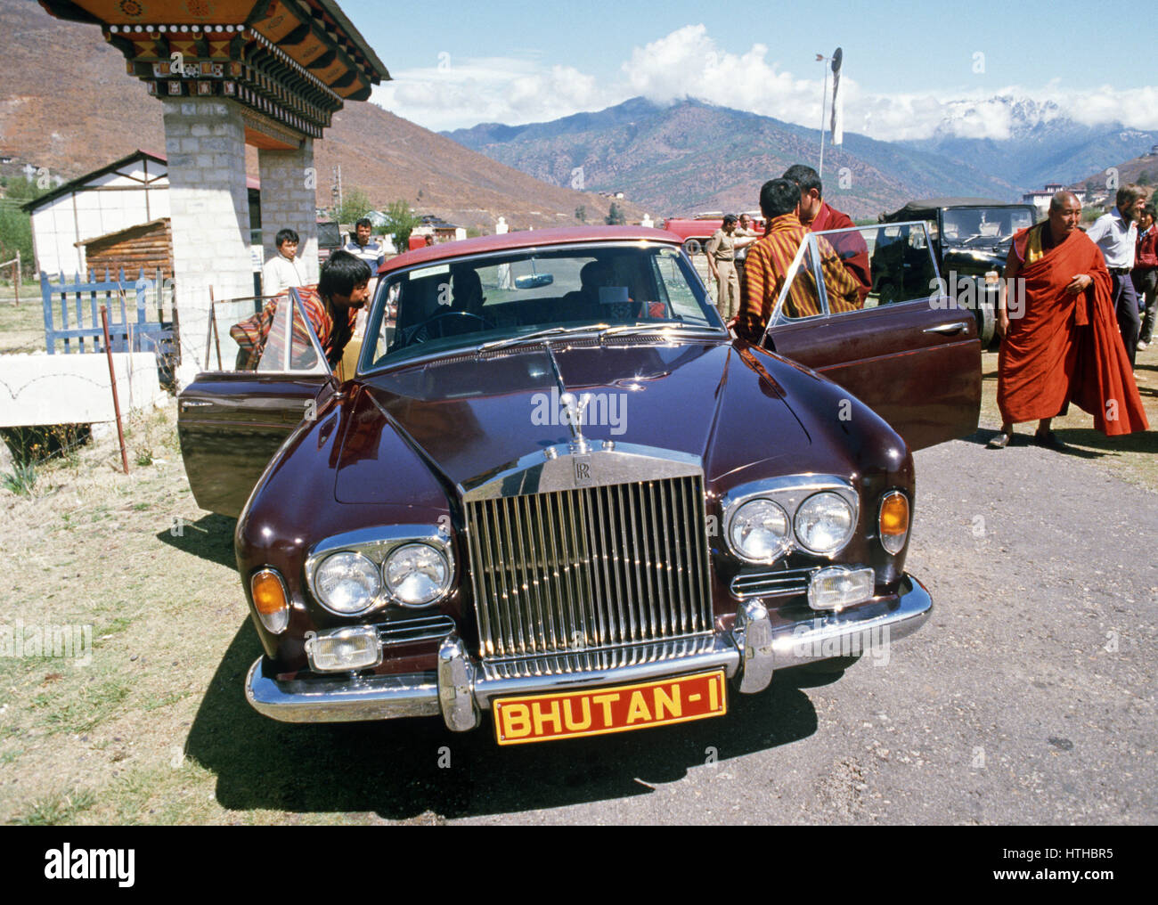 Rolls Royce Silver Shadow, Bhutan 1, Chief Buddhist monks car at Paro