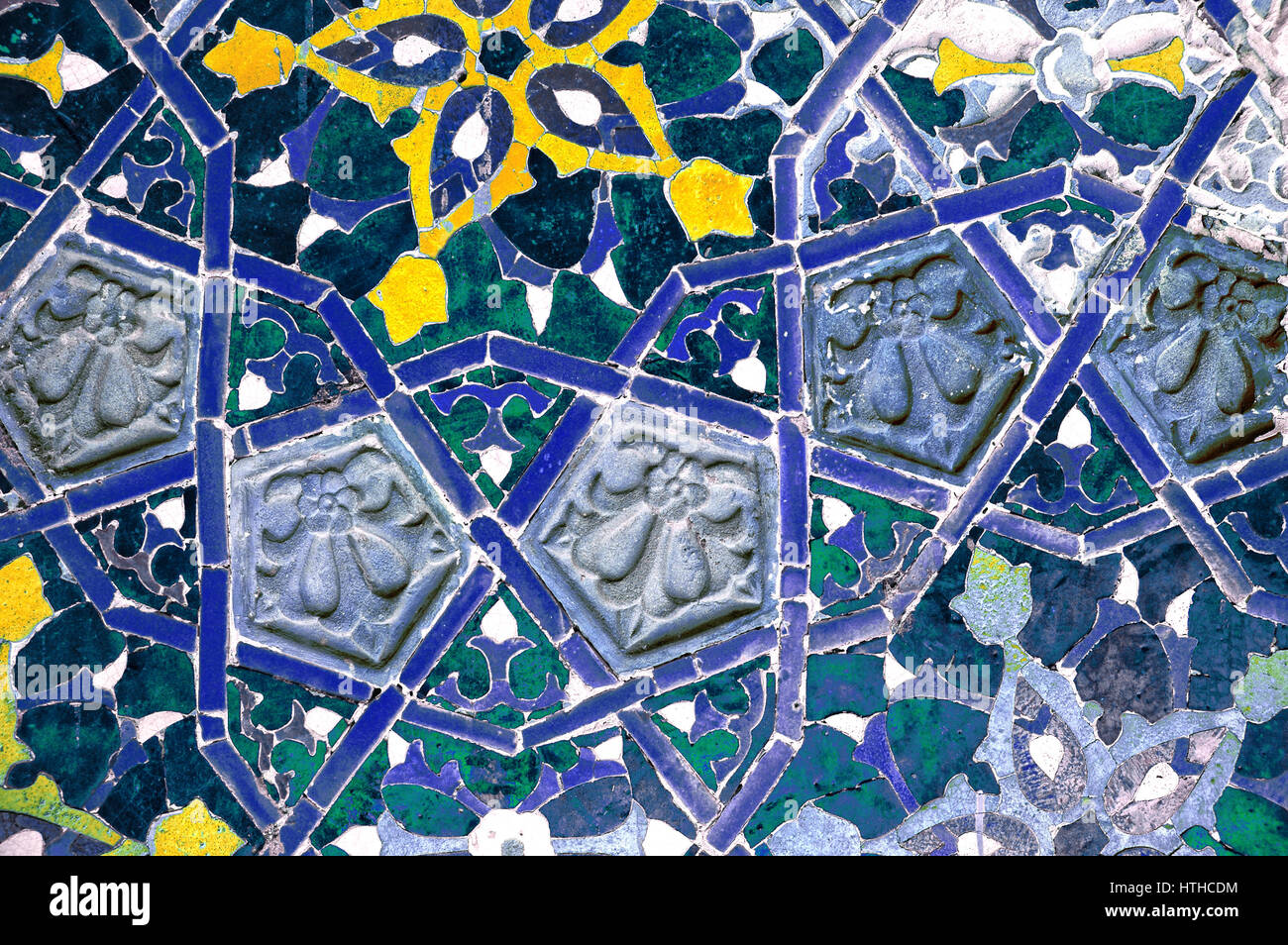 Arabic Wallpaper Pattern Islamic Mosaic Stock Photos & Arabic Wallpaper ...