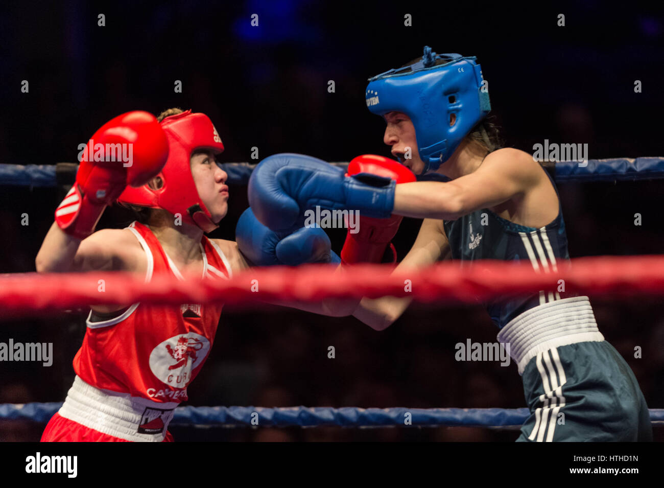Cambridge, UK. 10th March, 2017. Oxford vs Cambridge. 110th Boxing