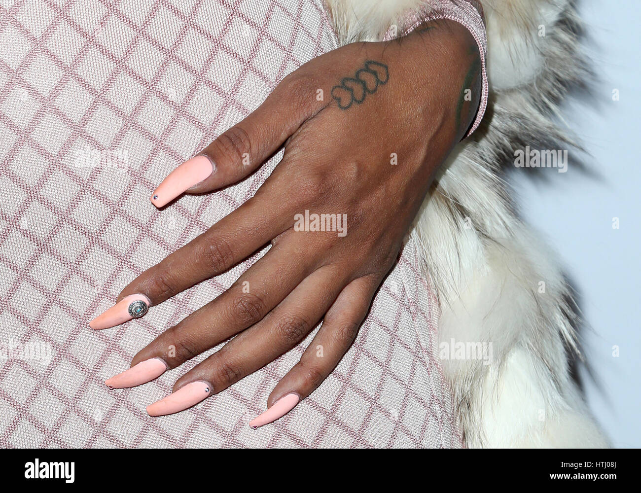 Eva marcille wedding ring best sale