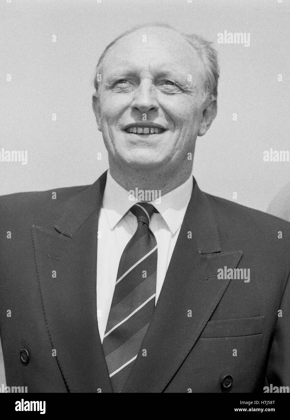 Rt. Hon. Neil Kinnock, Leader of the Labour party and Member of Parliament for Islwyn, attends a photo call on the River Thames in London, England on July 4, 1991. Stock Photo