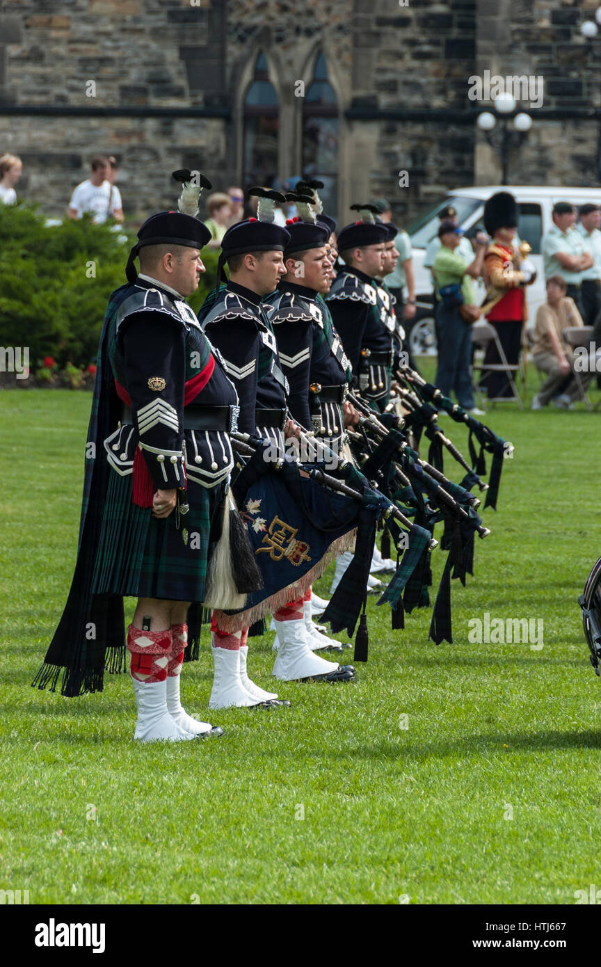 Changing of the guard ceremony / parade, Ottawa, Ontario, Canada, ceremonial guard pipe band / pipers. Stock Photo