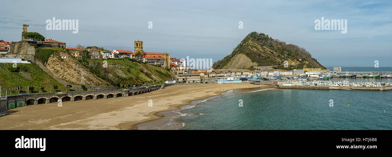 Panoramic of the beach, fishing port and the village of Guetaria, Getaria, Guipuzcoa, Basque Country, Spain. Stock Photo
