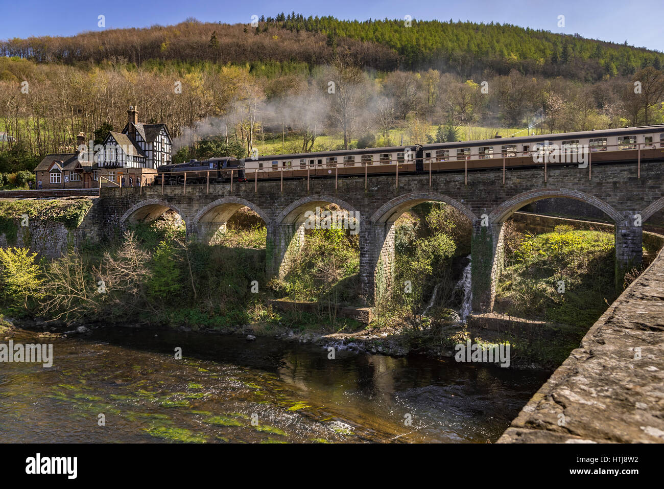 Berwyn station and viaduct Llangollen railway Stock Photo Alamy