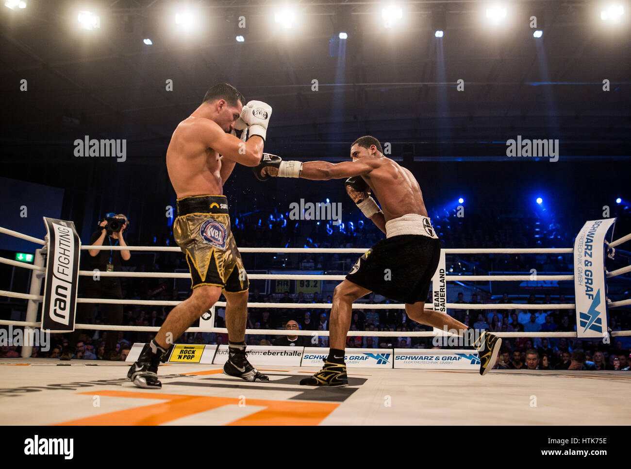 [fight Thread] Felix Sturm Vs Robert Stieglitz : R/boxing