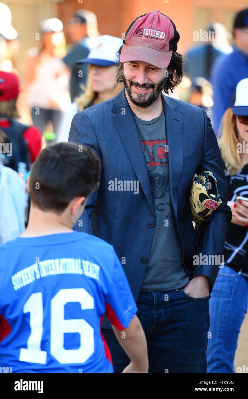 Pacific Palisades, CA, USA. 11th Mar, 2017. Actor Keanu Reeves arrives ...