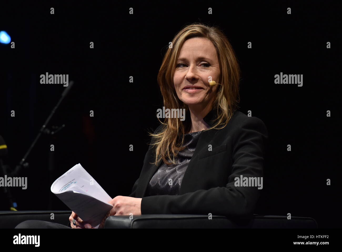 Andrea wulf hires stock photography and images Alamy