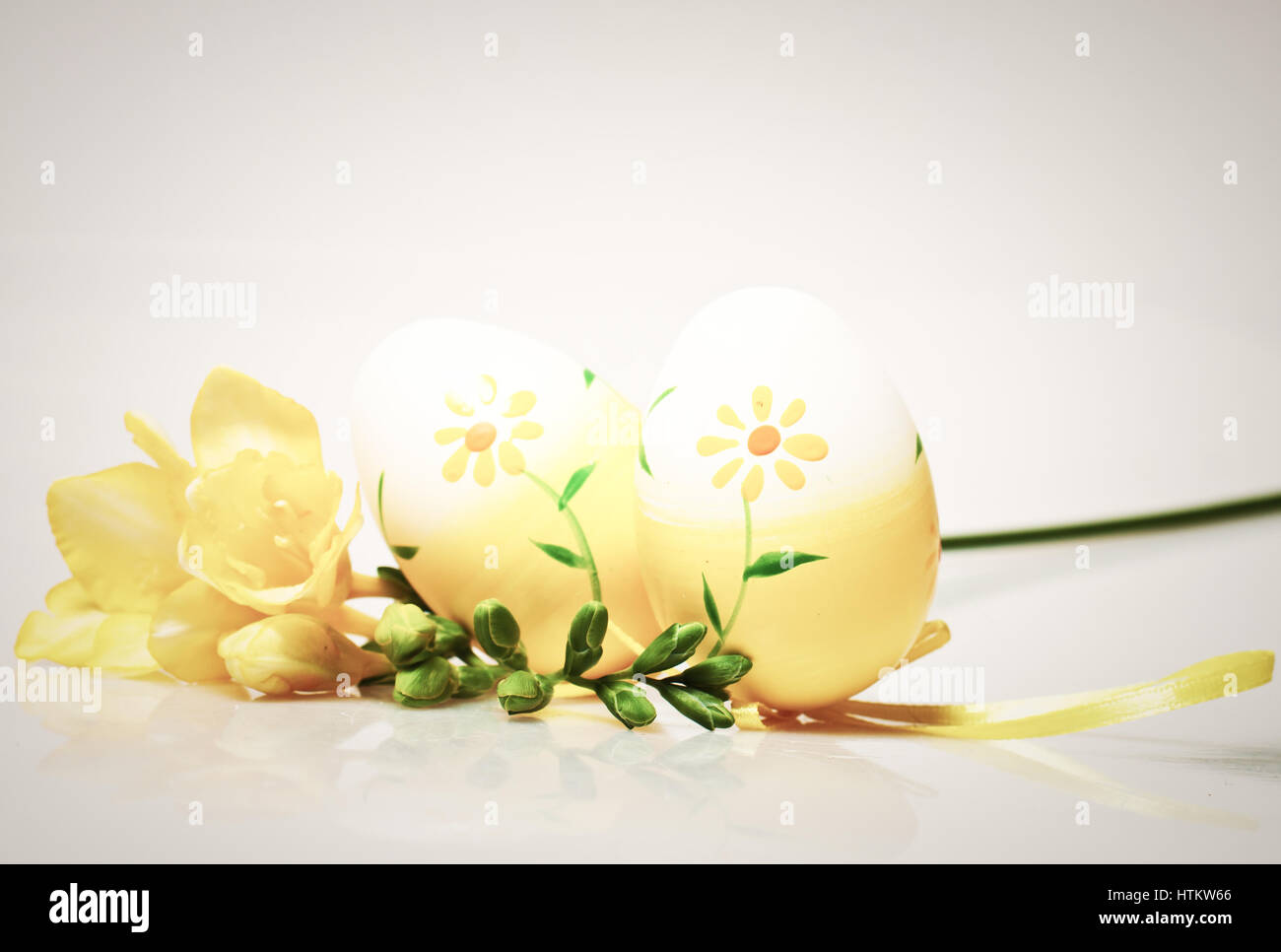 easter background with eggs, spring flowers and decoration Stock Photo ...