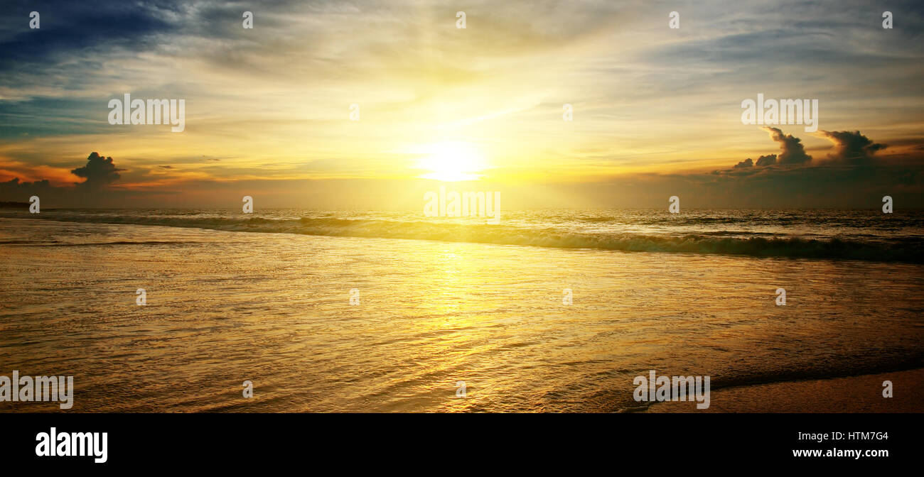 sunrise over the ocean Stock Photo - Alamy
