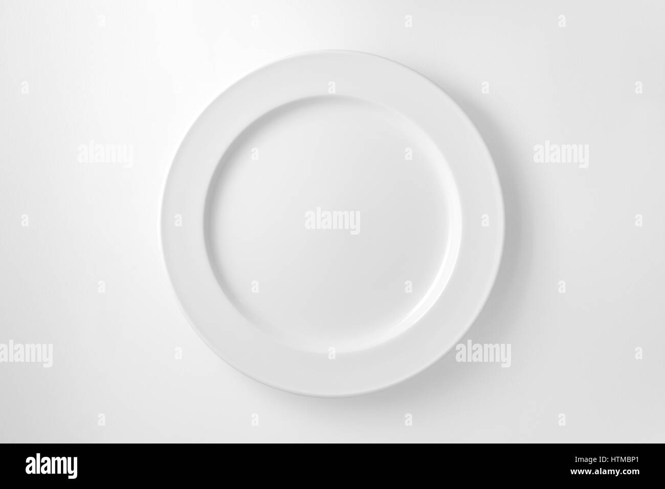 White plate Black and White Stock Photos & Images Alamy
