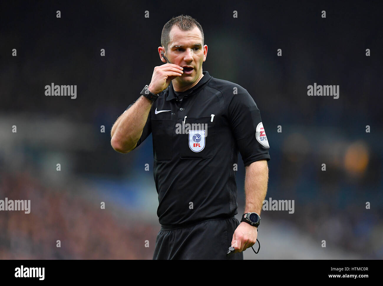 Referee Tim Robinson Stock Photo - Alamy