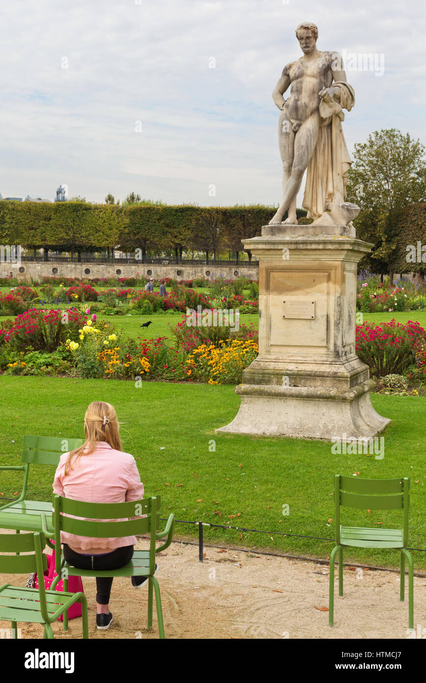 Cincinnatus and the broken sword - Jardin des Tuileries Stock Photo