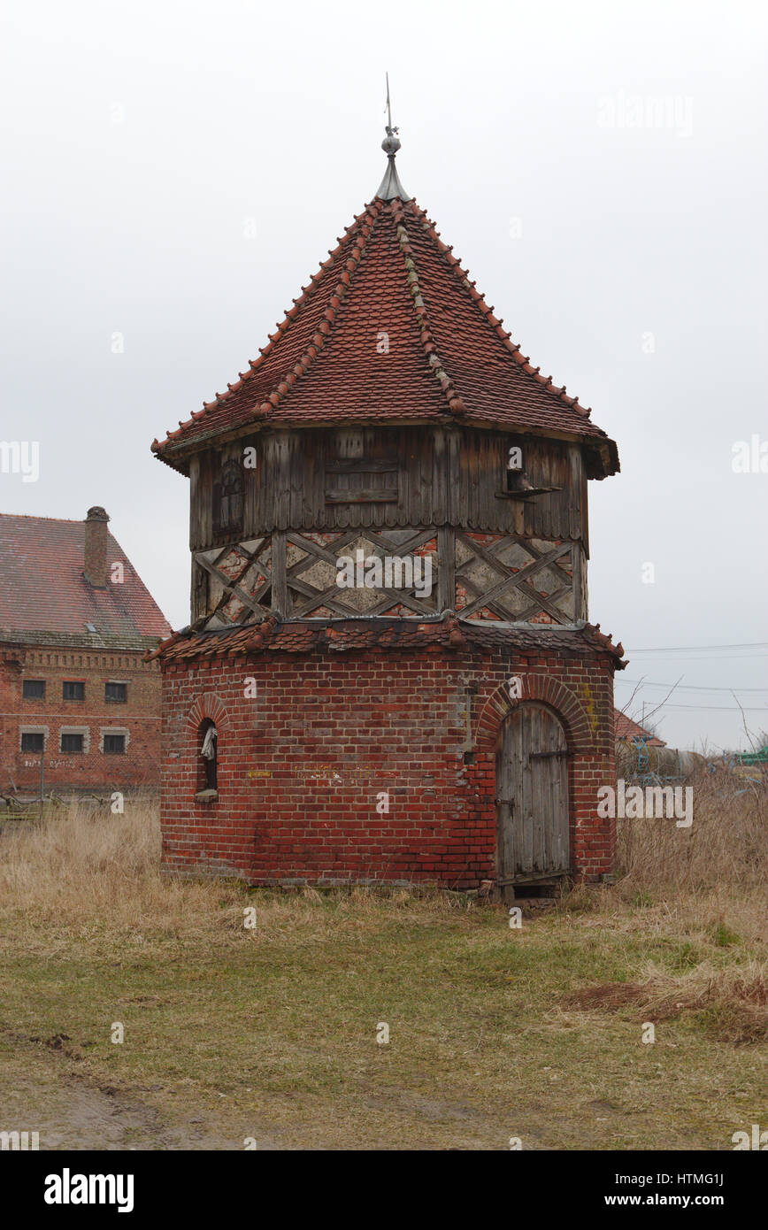 19th century, octagonal dovecote in Sidlow, Poland (lubuskie) Stock Photo