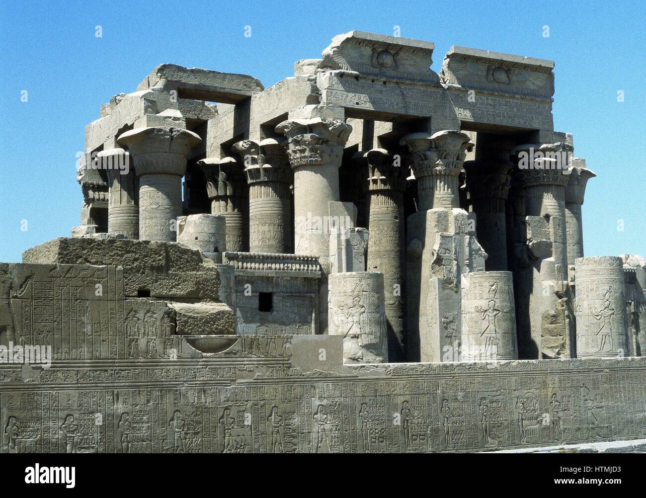 Hellenistic temple at Kawm Umbu (Kom Ombo) Egypt Stock Photo