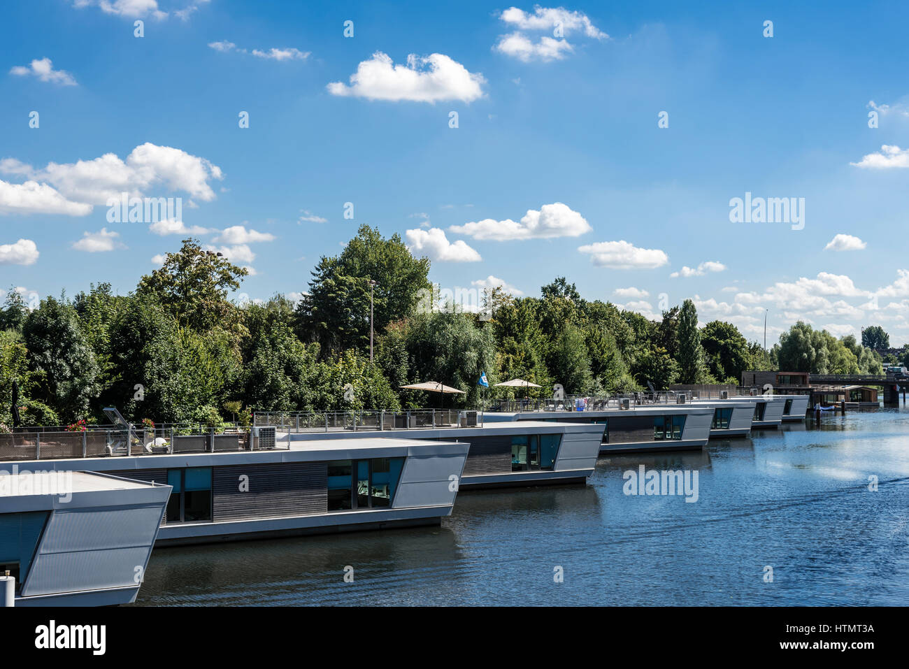 Floating houses germany hi-res stock photography and images - Alamy