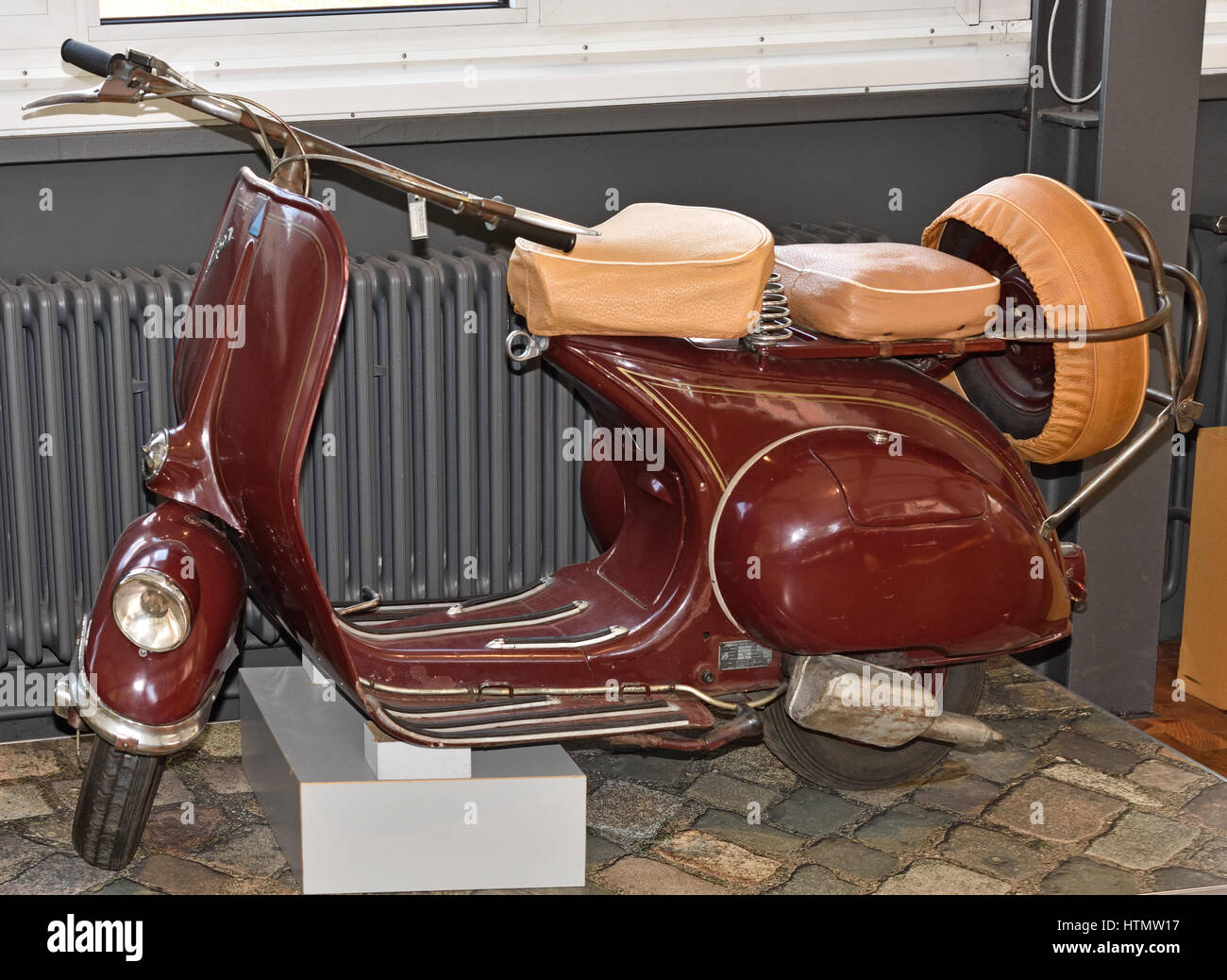 Vespa 125 Hoffmann Baujahr 1950 Scooter  Museum of Technology (The Deutsches Technikmuseum, scientific and technical collection. ) Germany  Berlin Kreuzberg Jakob Oswald Hoffmann, Germany Stock Photo