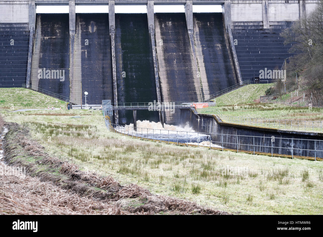 Yorkshire Water Companies Thruscross Reservoir Dam Releasing water into