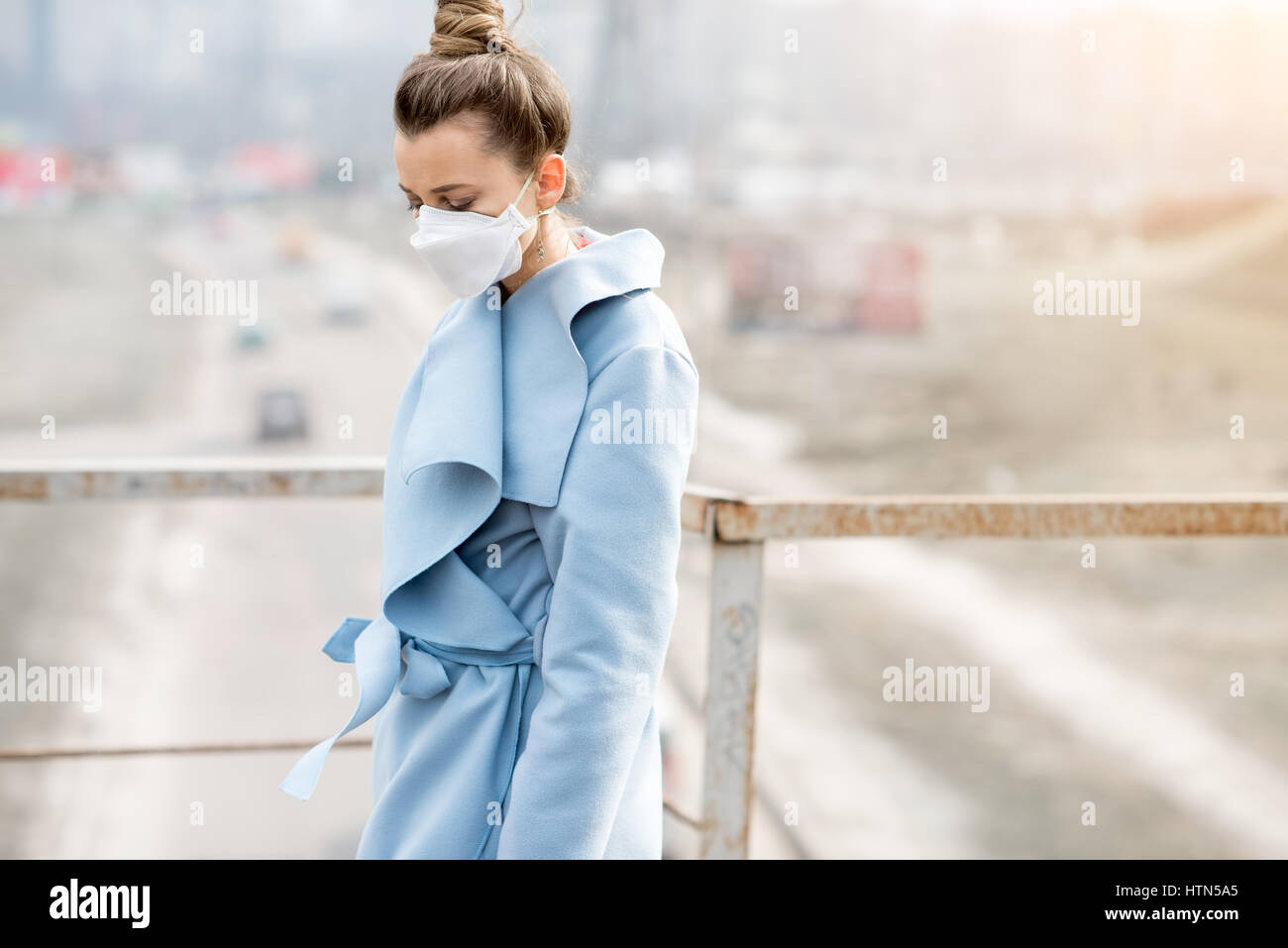 Asian girl wearing mask walking hi-res stock photography and images - Alamy