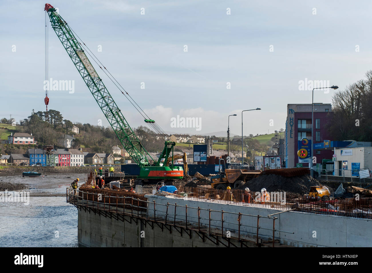 Bantry, Ireland. 13th Mar, 2017. The Bantry Inner Harbour Development site is a hive of activity as workmen continue strengthening the walls of the marina. Phase 1 of the development is due to be completed later this year. Credit: Andy GibsonAlamy Live News Stock Photo