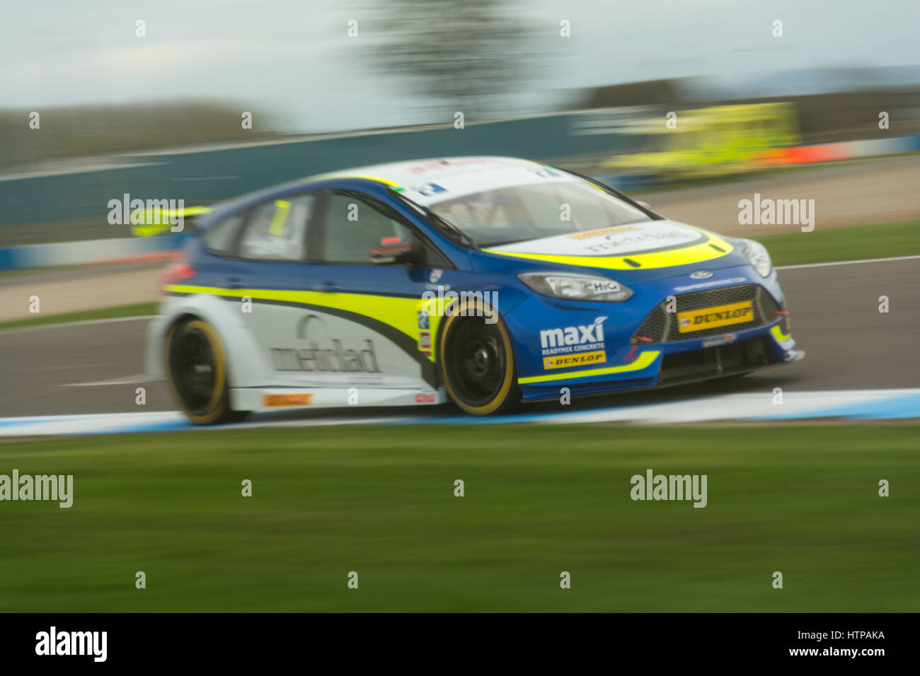 Castle Donington, UK. 16th Mar, 2017. Dunlop MSA British Touring Car