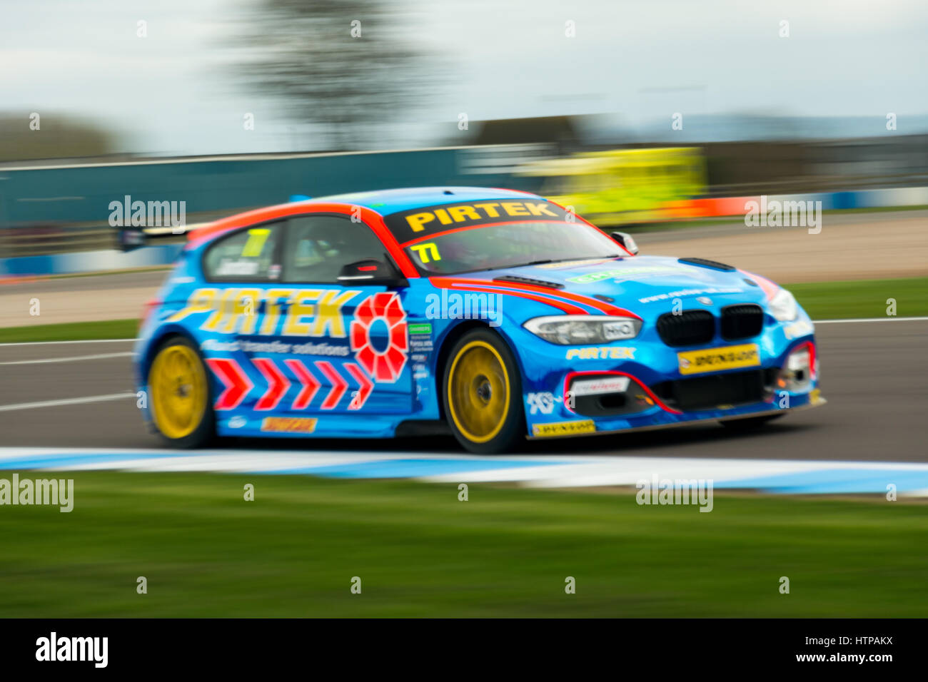 Castle Donington, UK. 16th Mar, 2017. Dunlop MSA British Touring Car Championship, Castle Donington. Credit: Gergo Toth/Alamy Live News Stock Photo