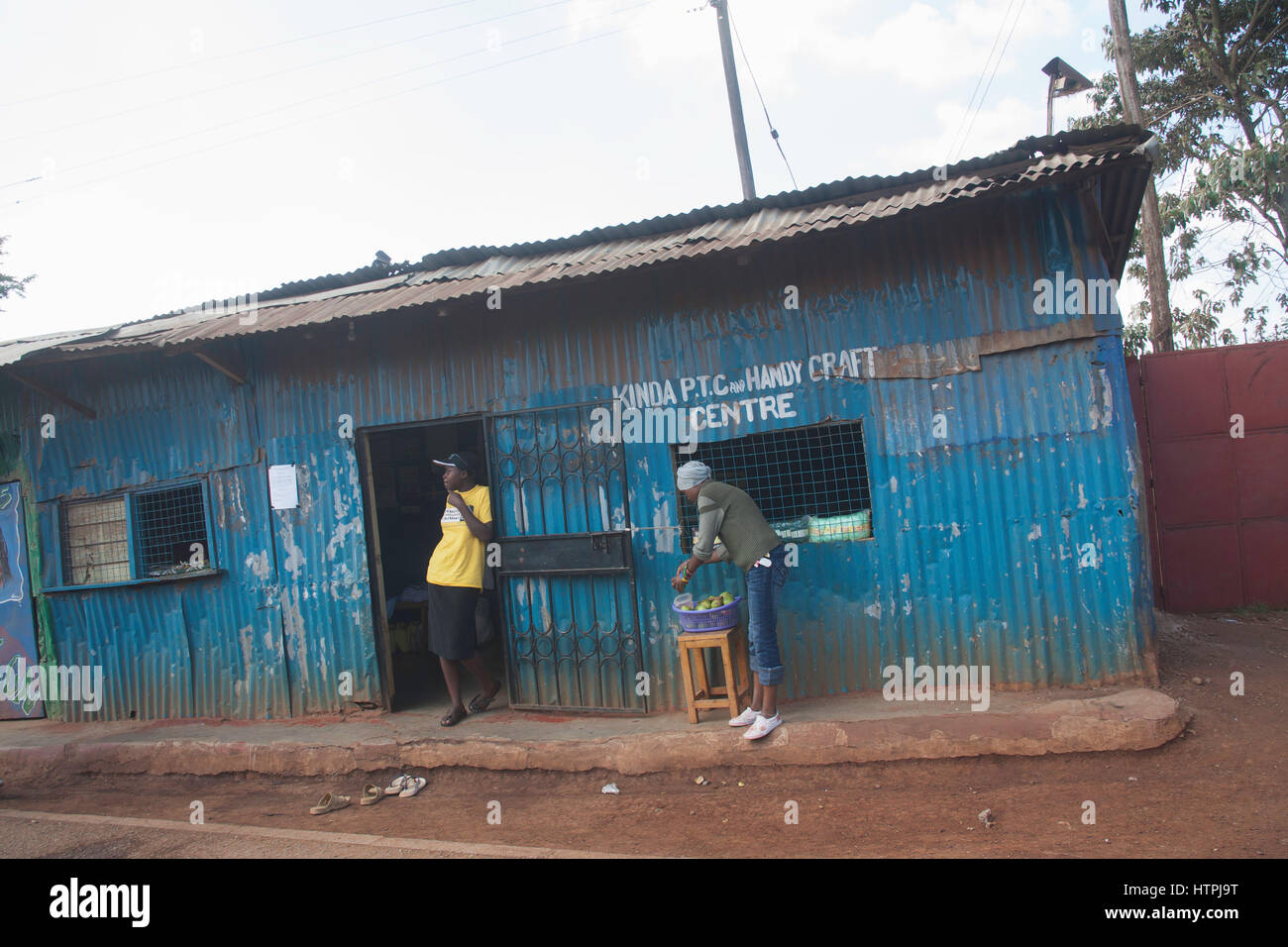 The Kinda PTC Handy Craft Centre, Kibera slums, Nairobi, East Africa Stock Photo