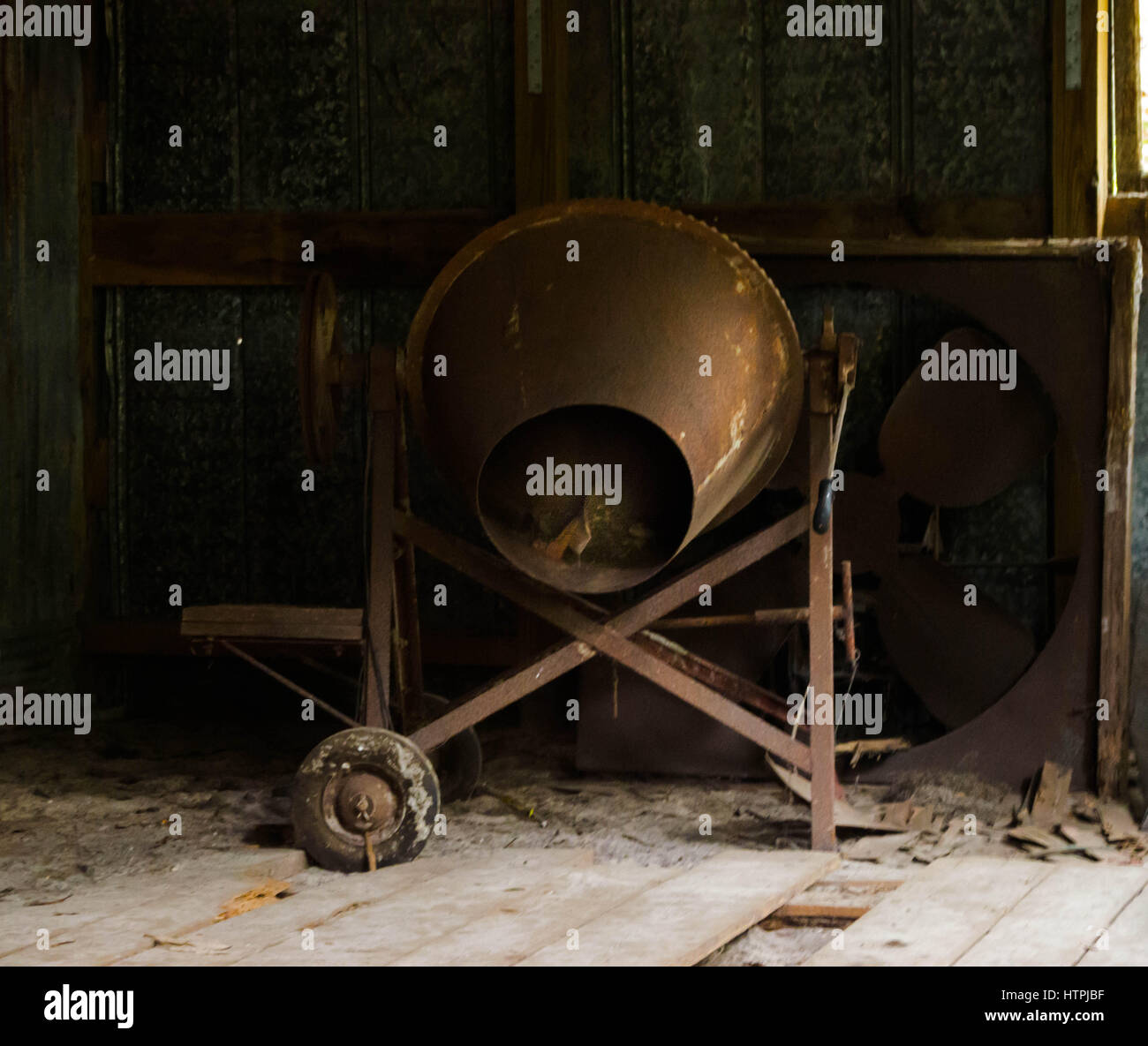 Old cement mixer hires stock photography and images Alamy