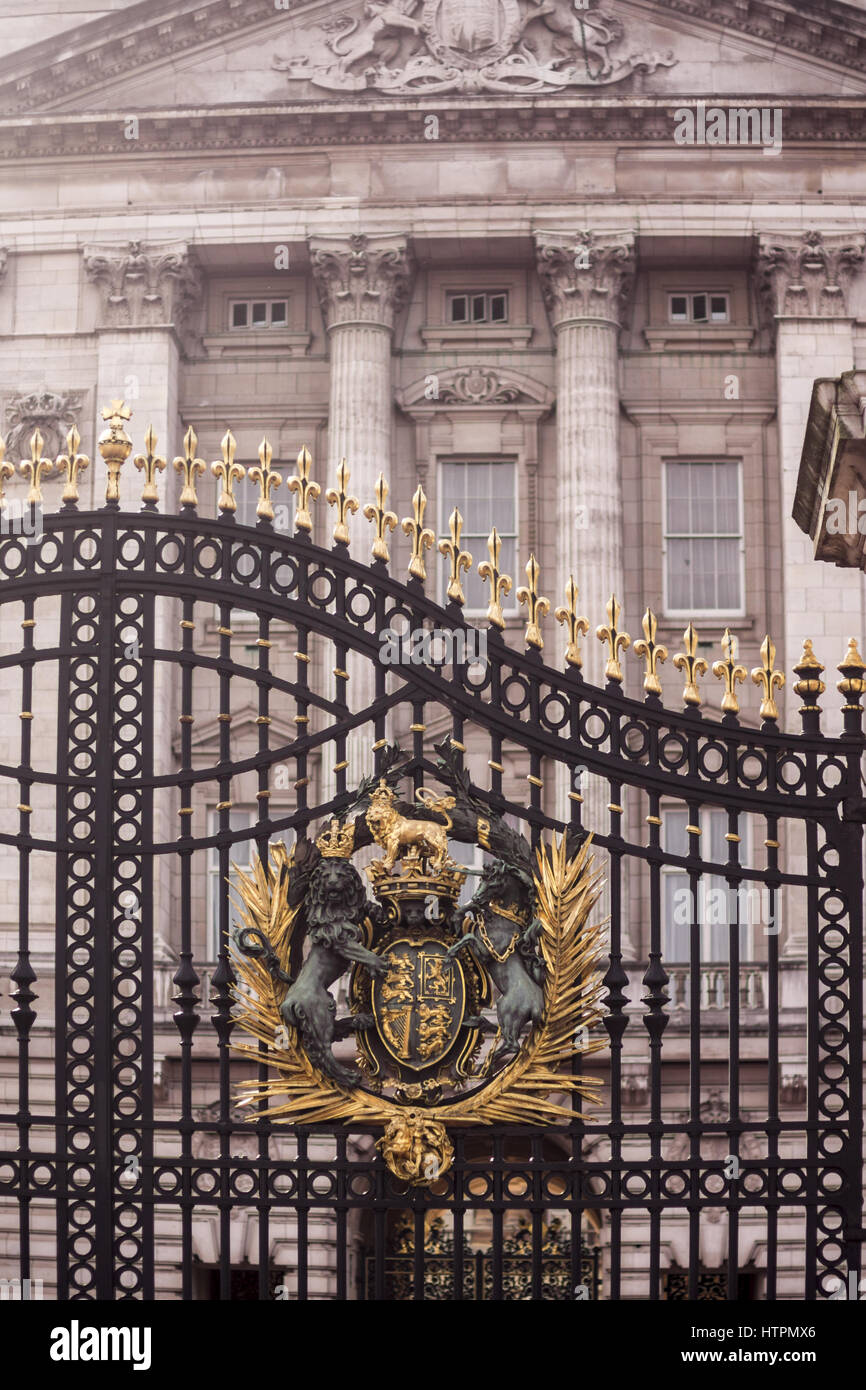 Buckingham Palace, London, United Kingdom. Main gates with the Royal Coat of Arms Stock Photo