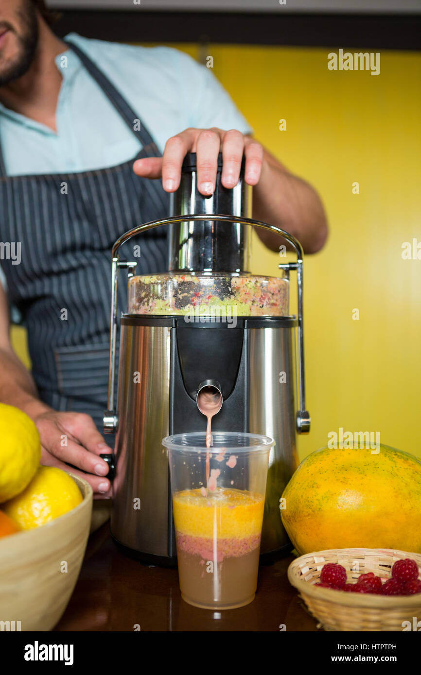 Juice shop hi-res stock photography and images - Page 6 - Alamy