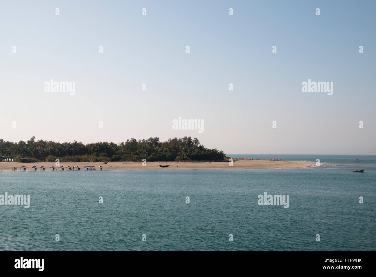 The coast of Saint Martin's island in the Bay of Bengal in Bangladesh ...