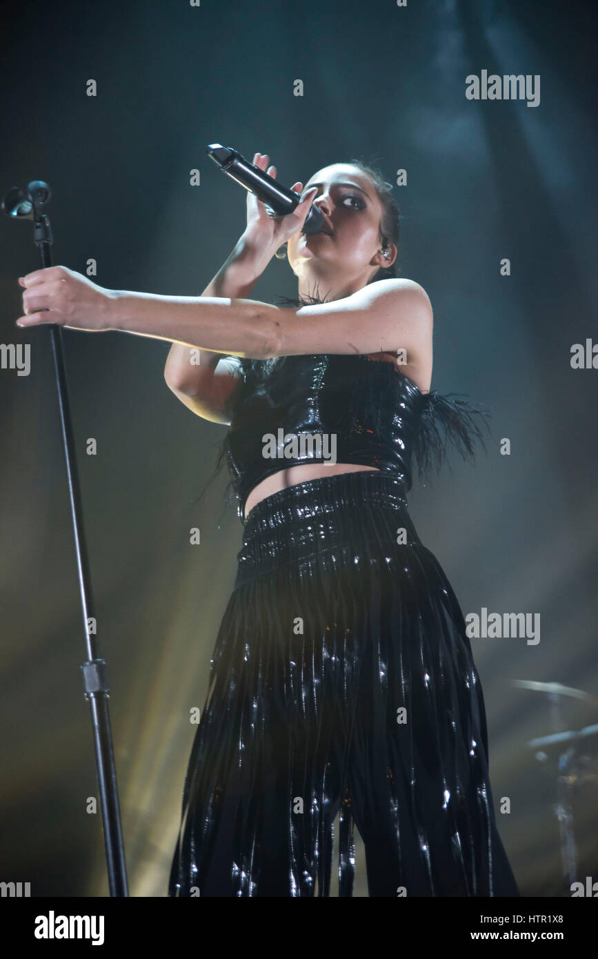 Jillian banks hi-res stock photography and images - Alamy