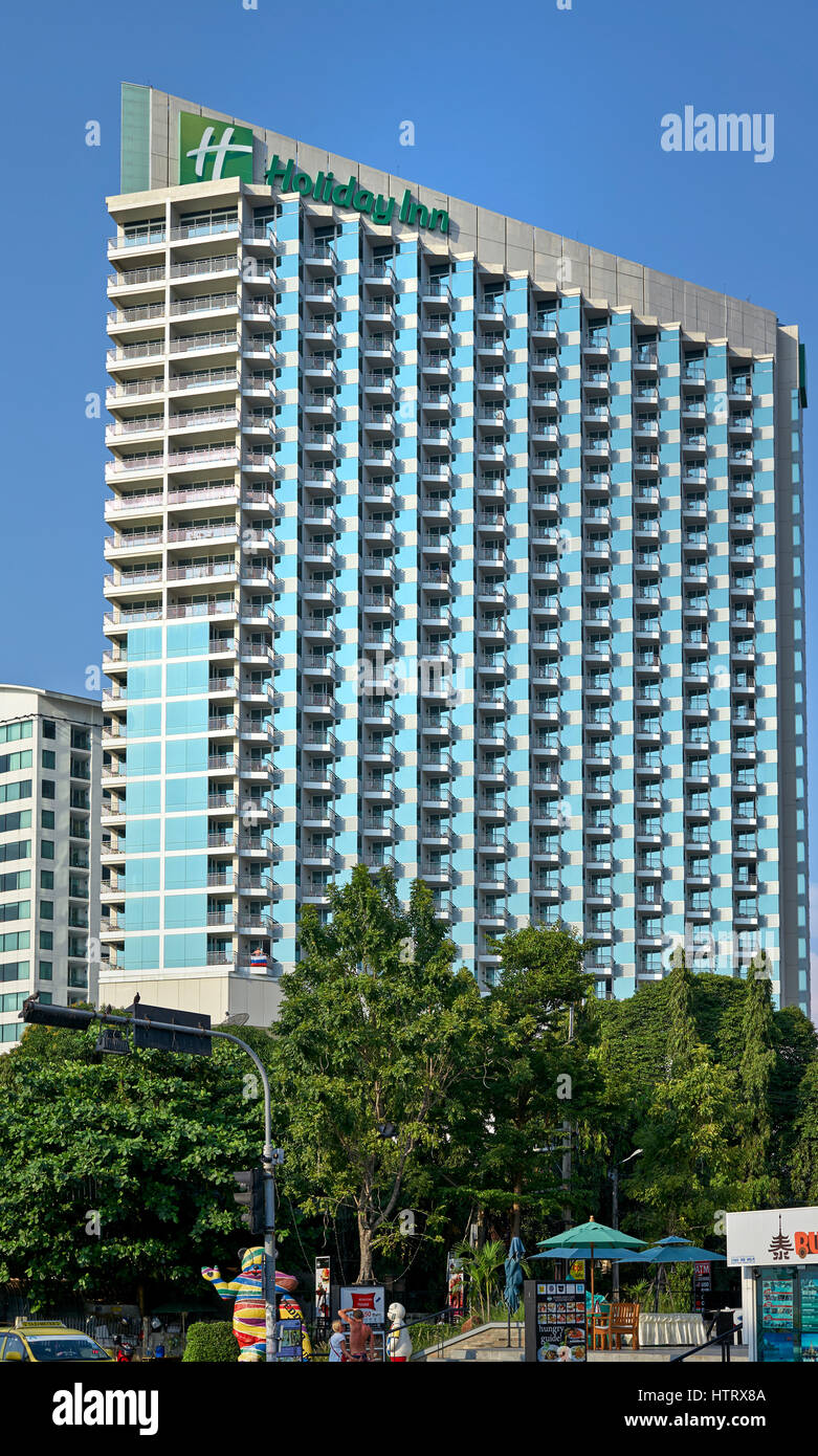 Holiday inn pattaya hi-res stock photography and images - Alamy