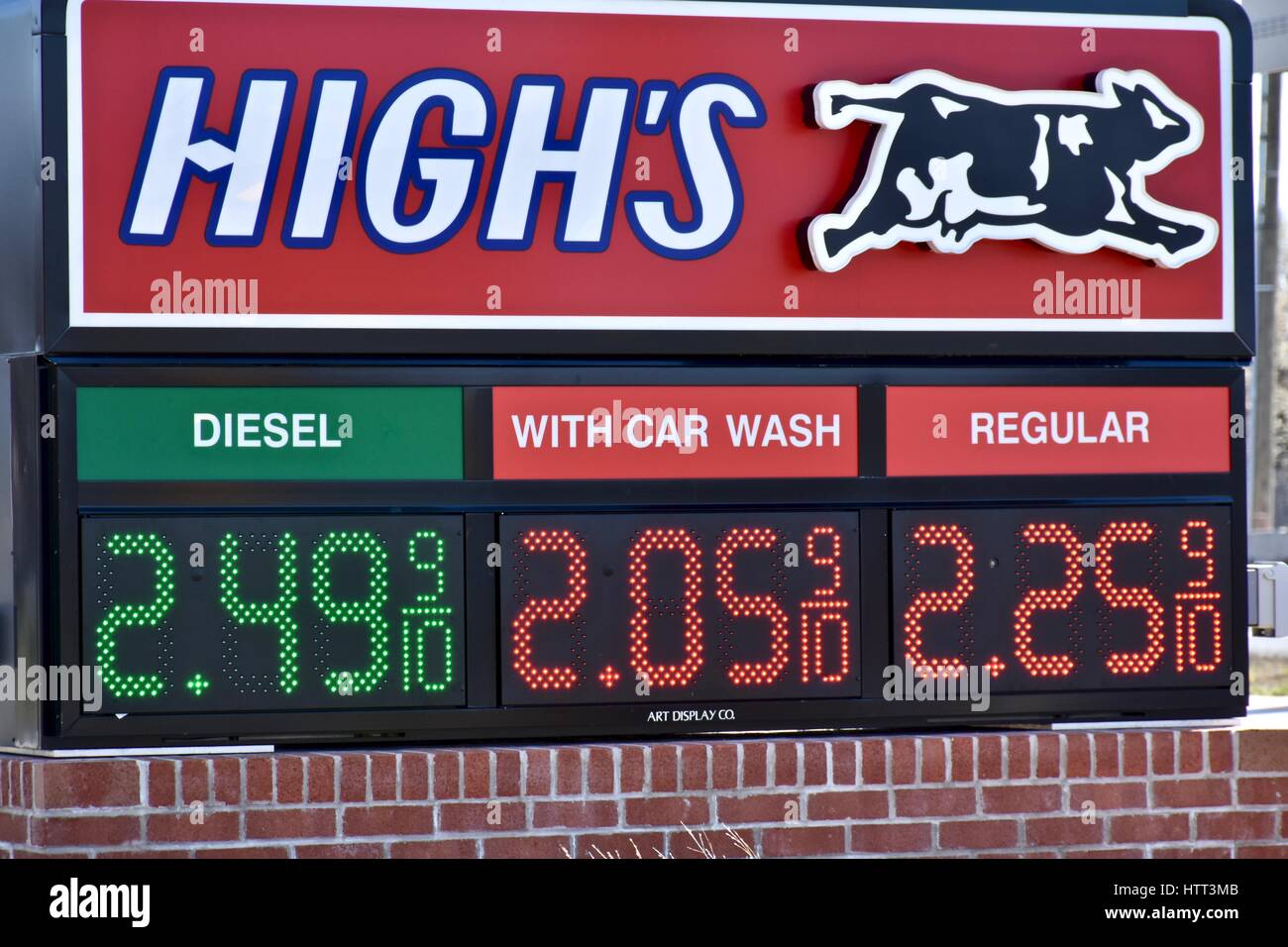 High’s gas station digital fuel price sign Stock Photo - Alamy