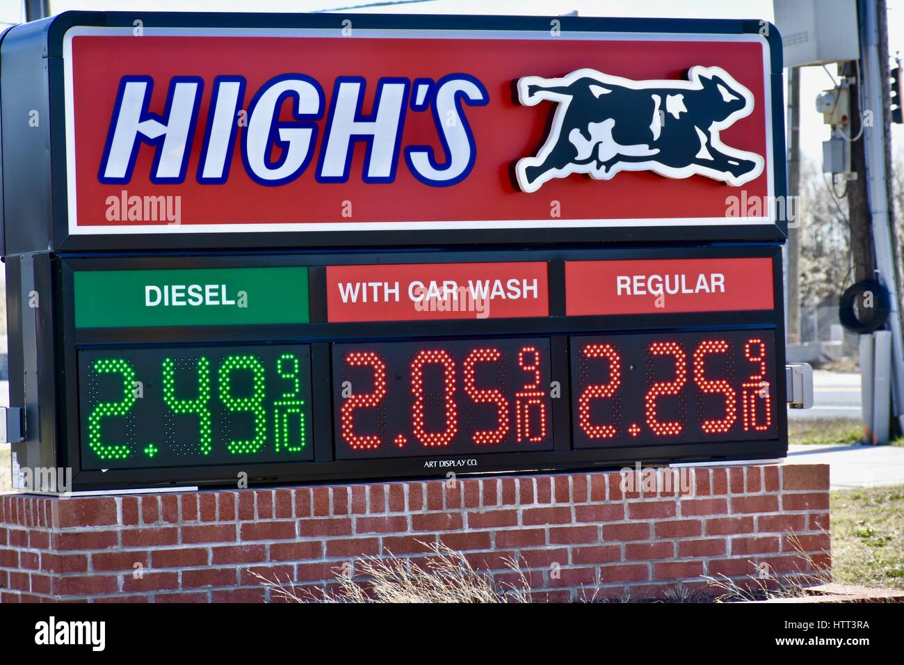 High's gas station digital fuel price sign Stock Photo Alamy