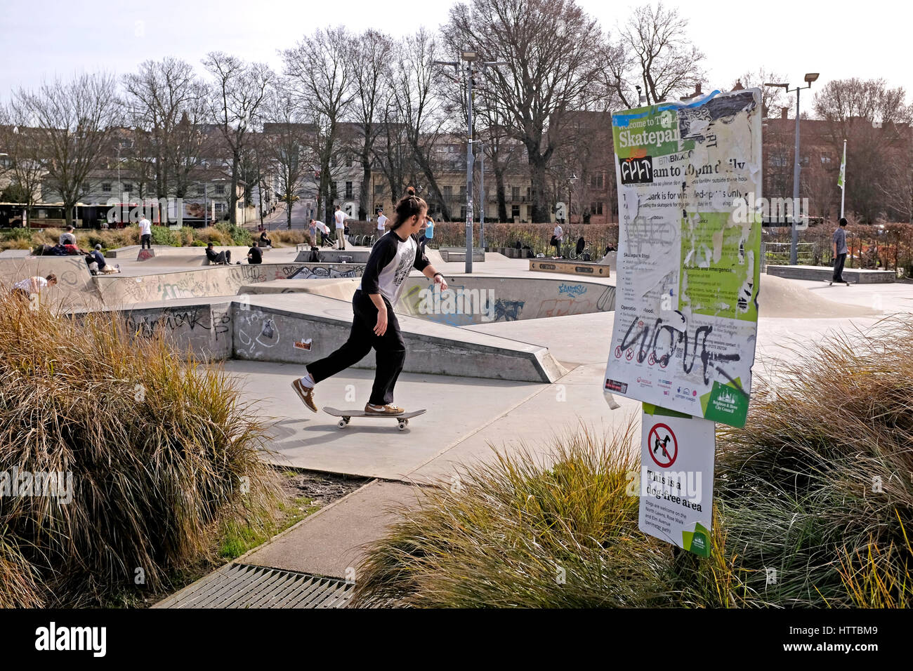 The level, brighton skate park hi-res stock photography and images - Alamy