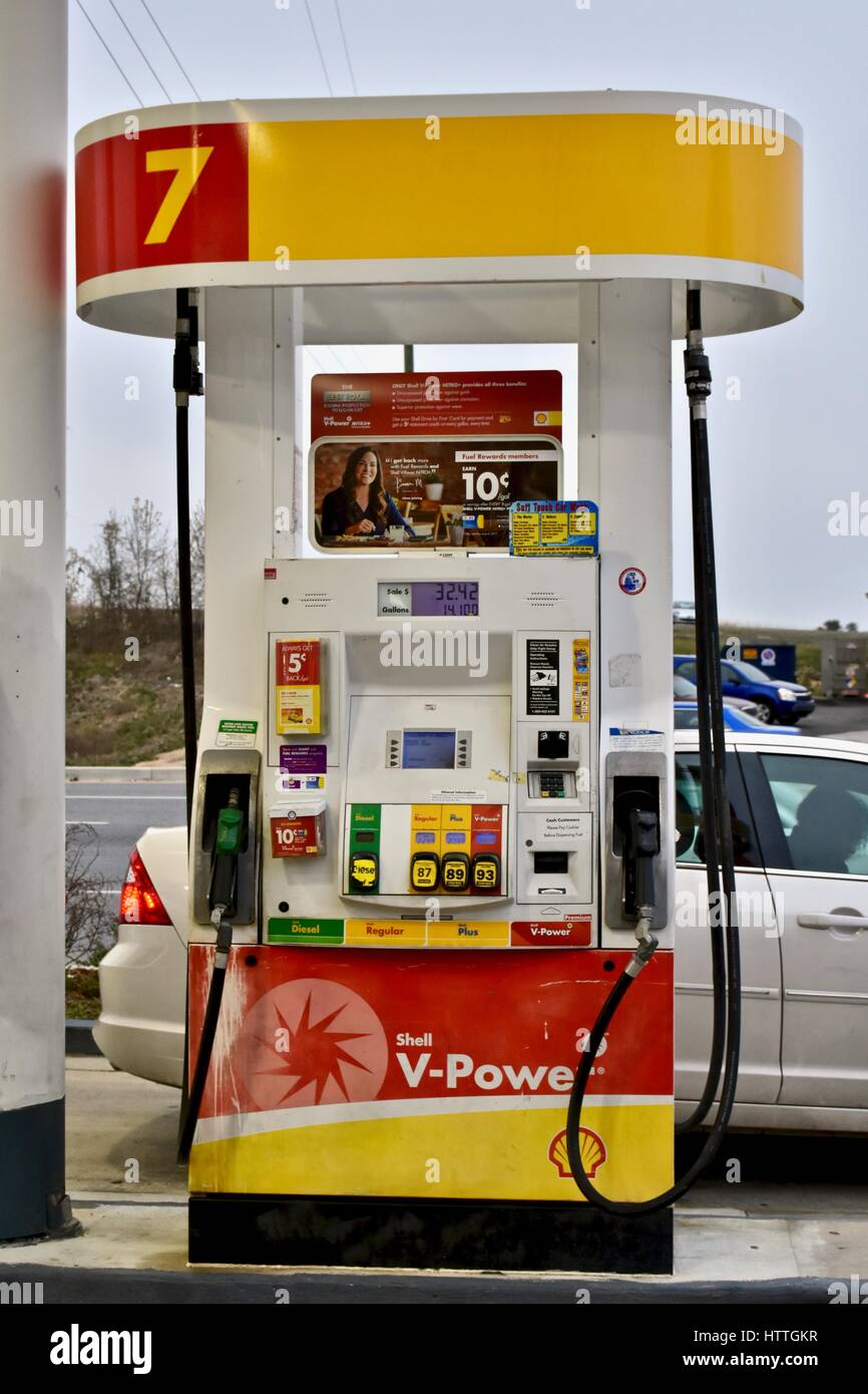 Shell station gas pump Stock Photo