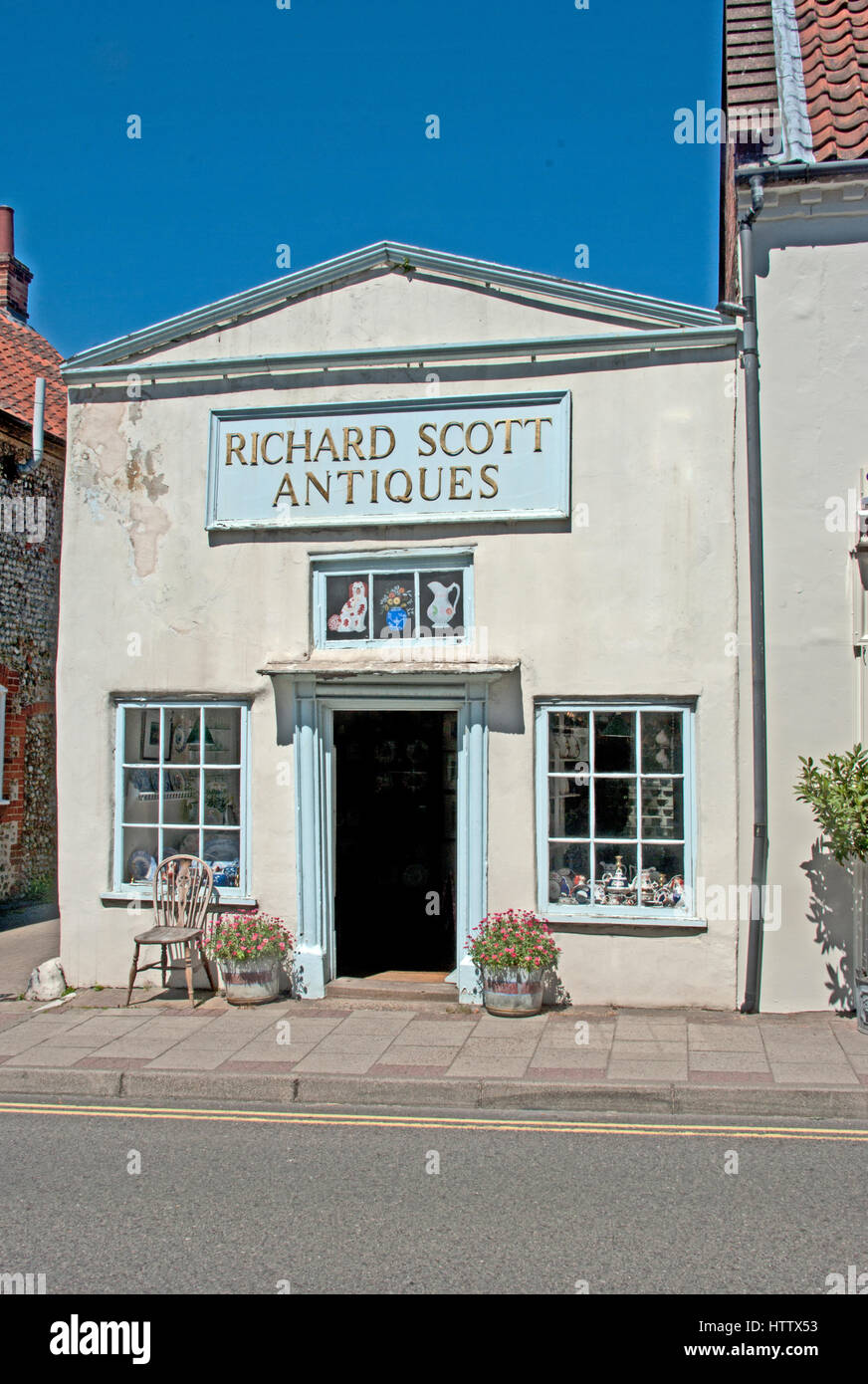 Holt, Antiques Shop, Norfolk, East Anglia Stock Photo Alamy