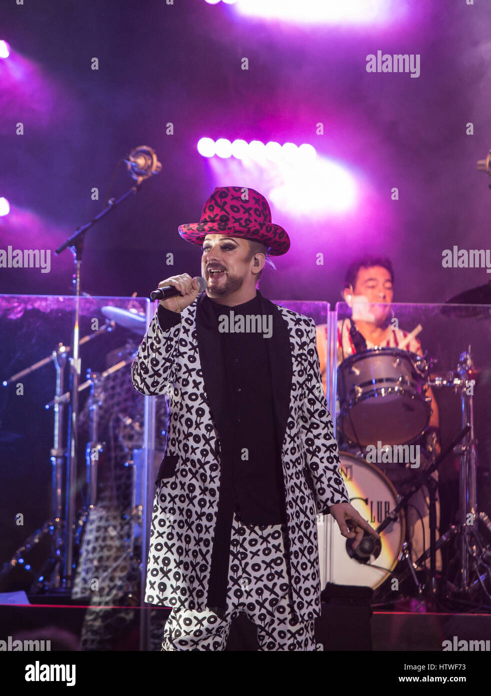Boy and Culture Club perform in Toronto Stock Photo Alamy