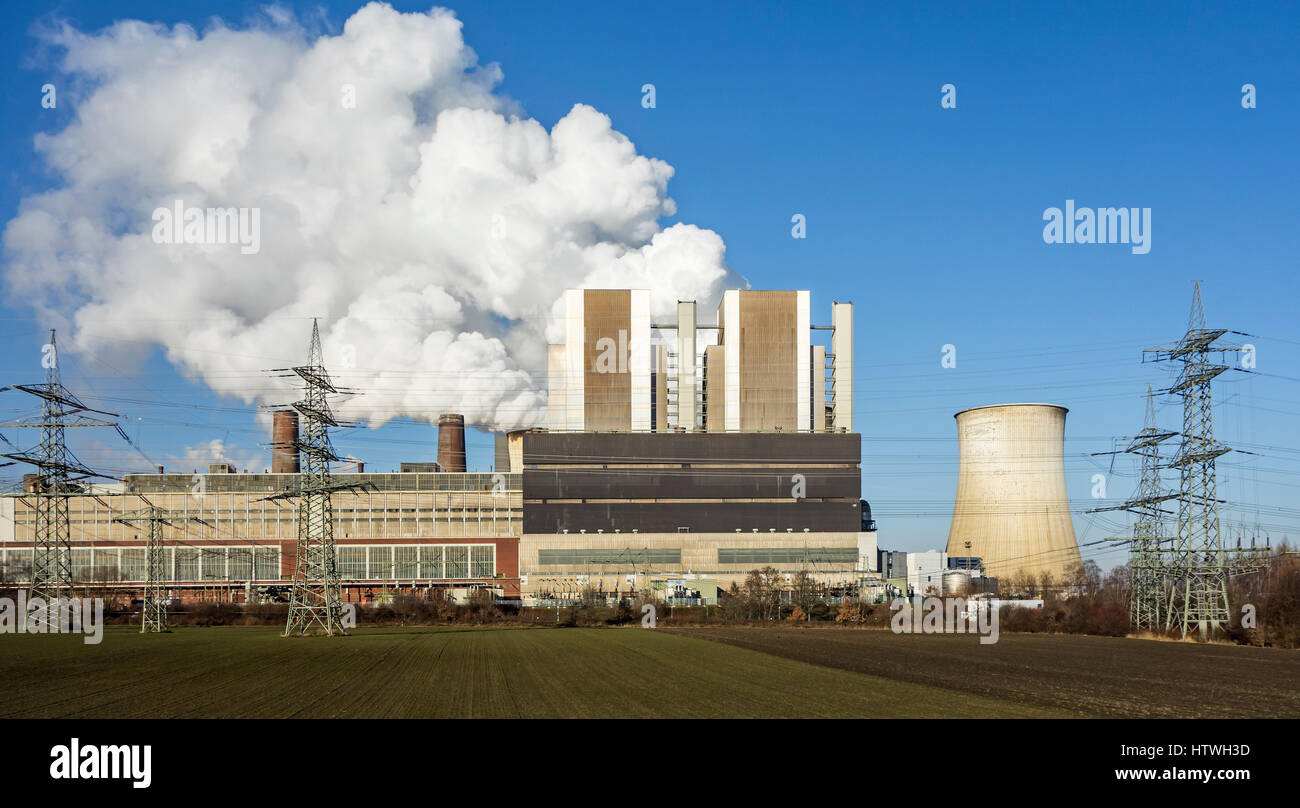 Weisweiler RWE brown coal power plant / Kraftwerk Weisweiler at Eschweiler, North Rhine-Westphalia / Nordrhein-Westfalen, Germany Stock Photo