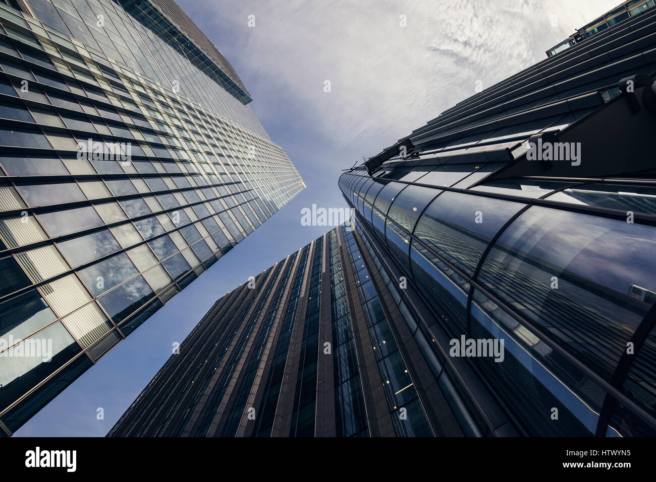 Skyscraper construction interior hi-res stock photography and images ...