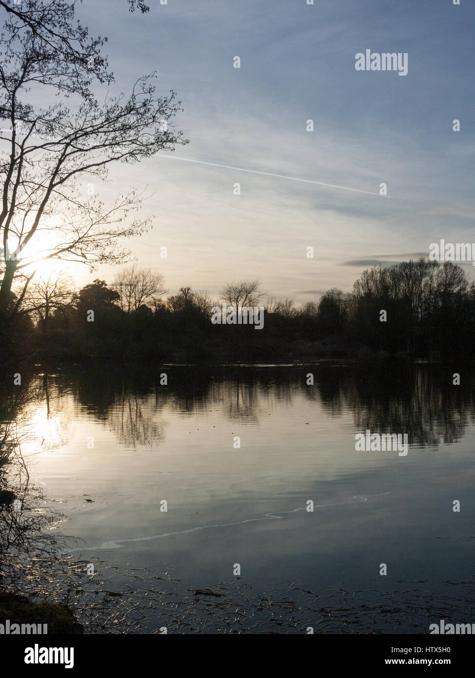 A sunsetting on this beautiful lake in Wivenhoe Stock Photo Alamy