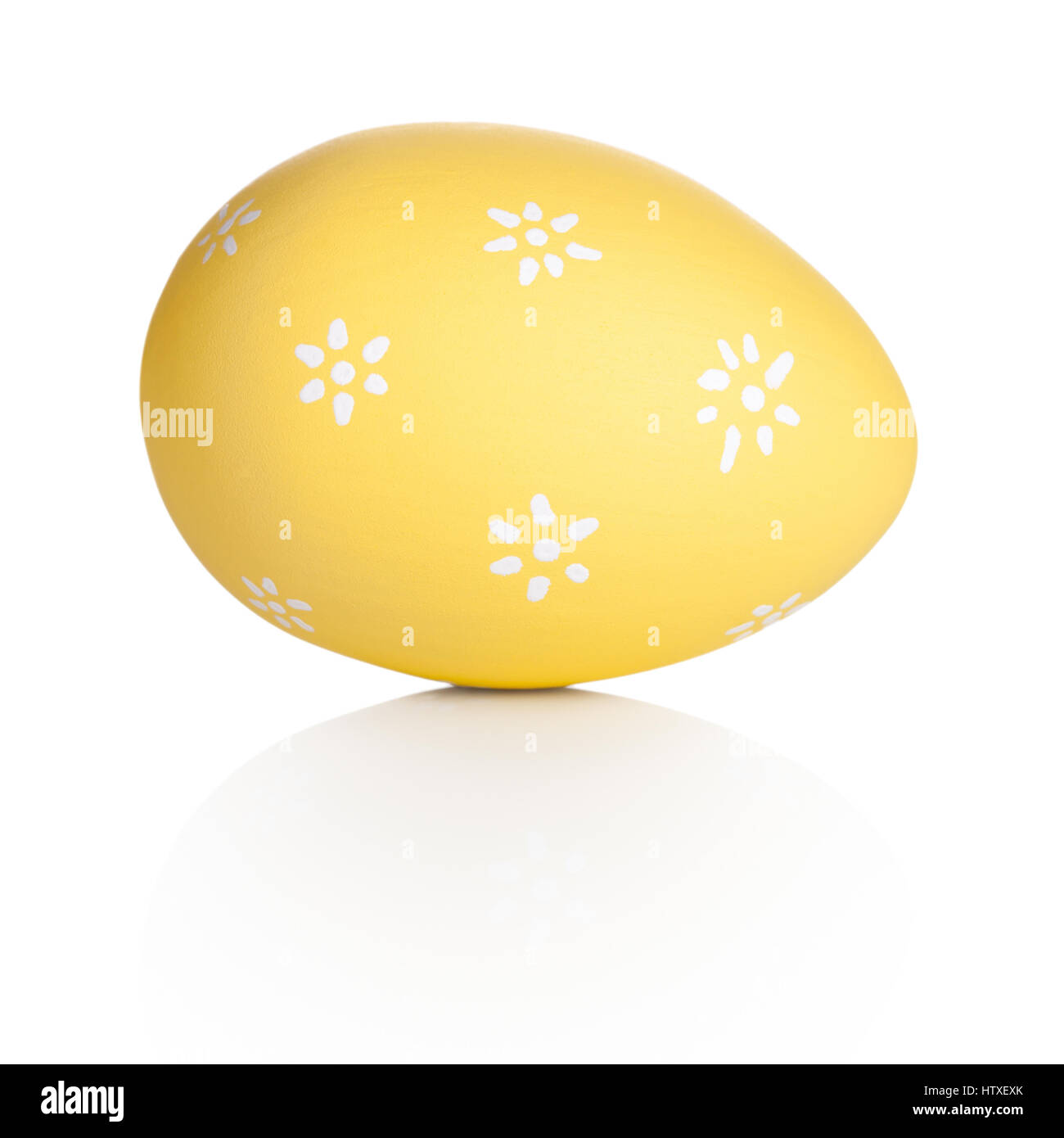 Easter egg isolated on white background Stock Photo - Alamy