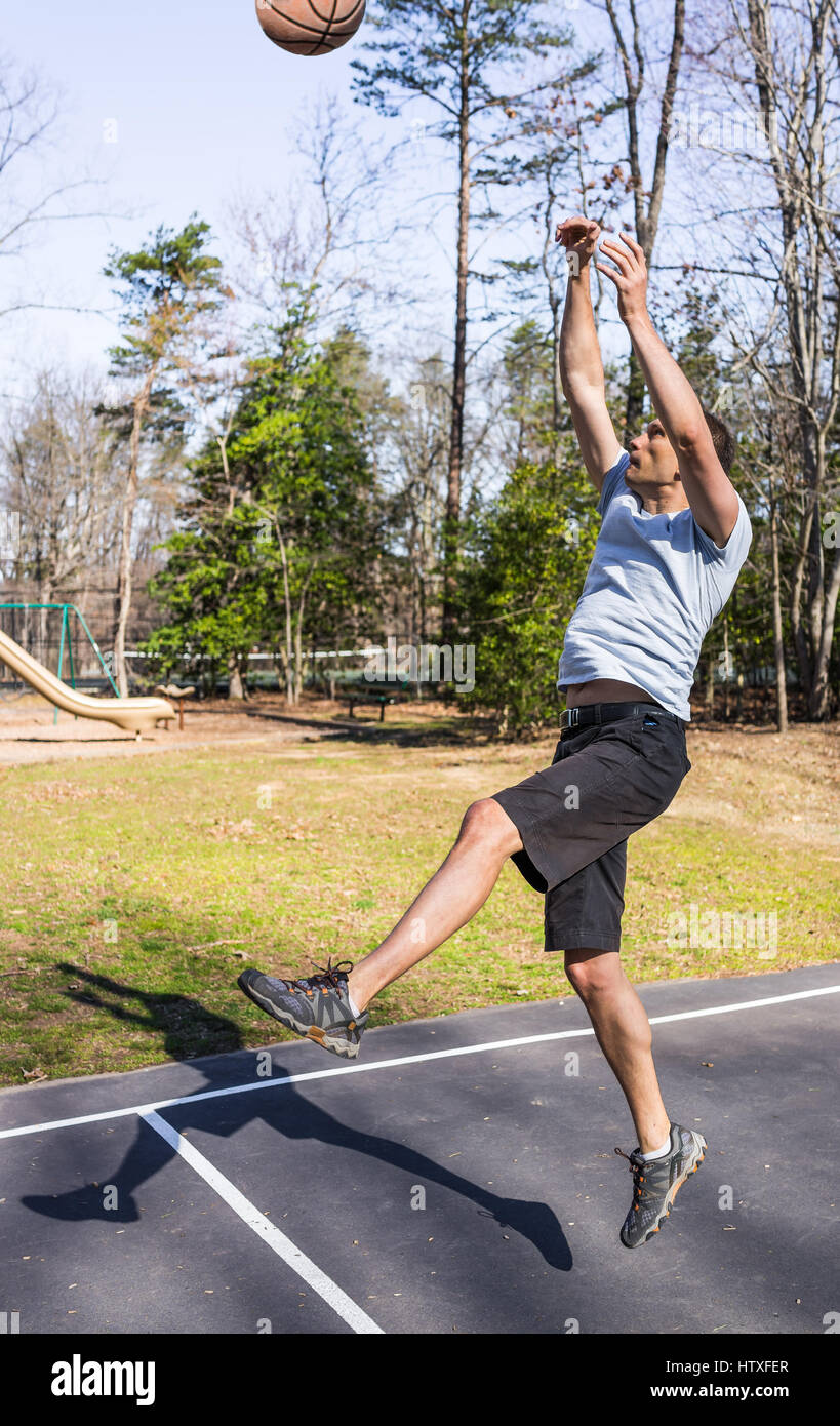 Throwing fit hires stock photography and images Alamy