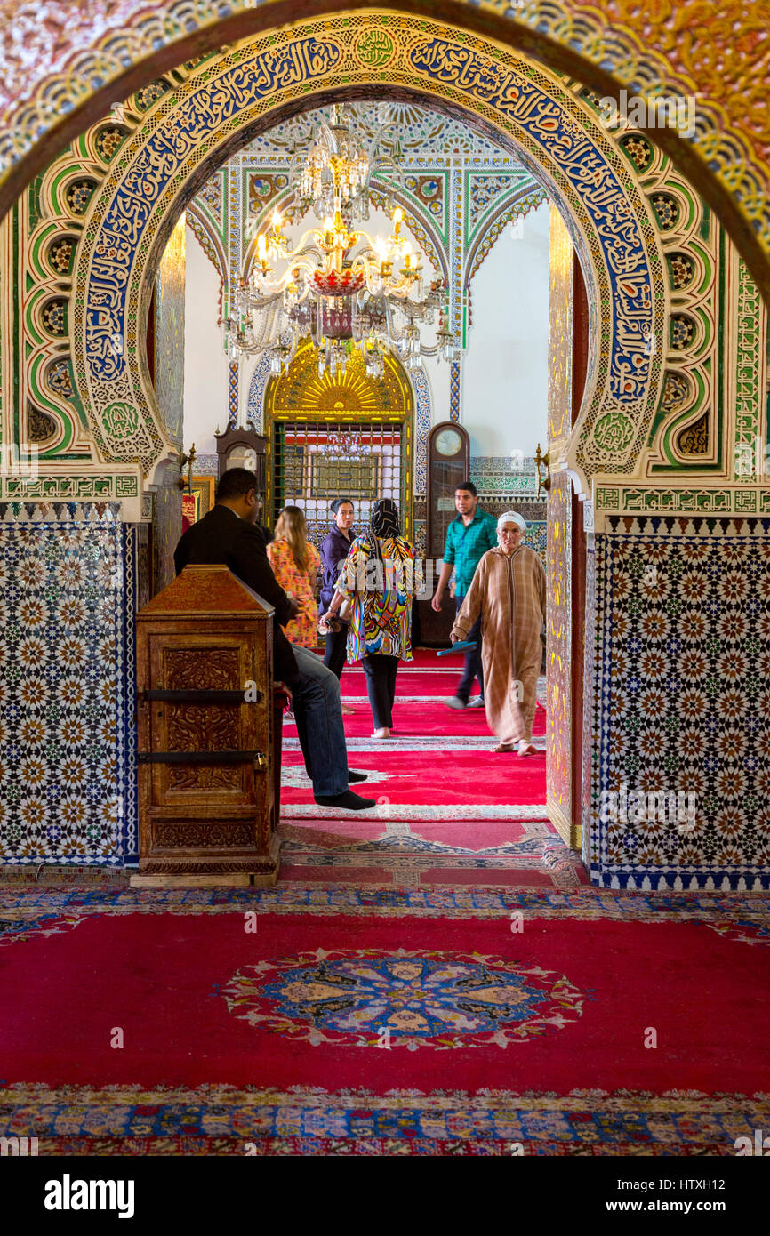 Fes, Morocco.  Entrance to the Zaouia of Moulay Idris II. Stock Photo