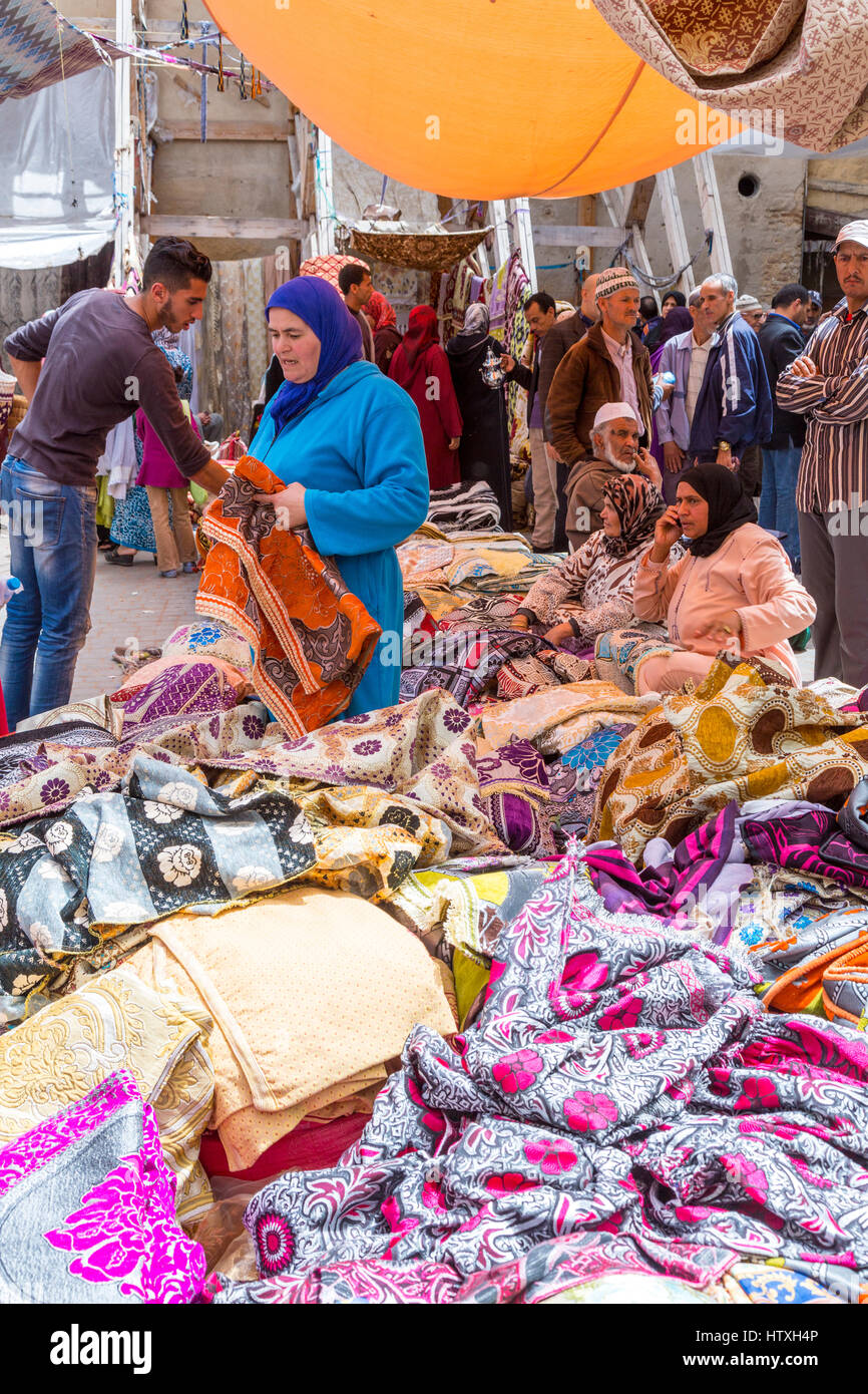 Fake Louis Vuitton, Chanel, Dior fabrics - Caoan Lu fabric market,  Shanghai, China Stock Photo - Alamy