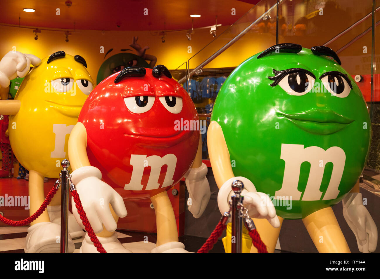 M&m m&ms m&m's hires stock photography and images Alamy M&m m&ms m&m's hires stock photography and images Alamy